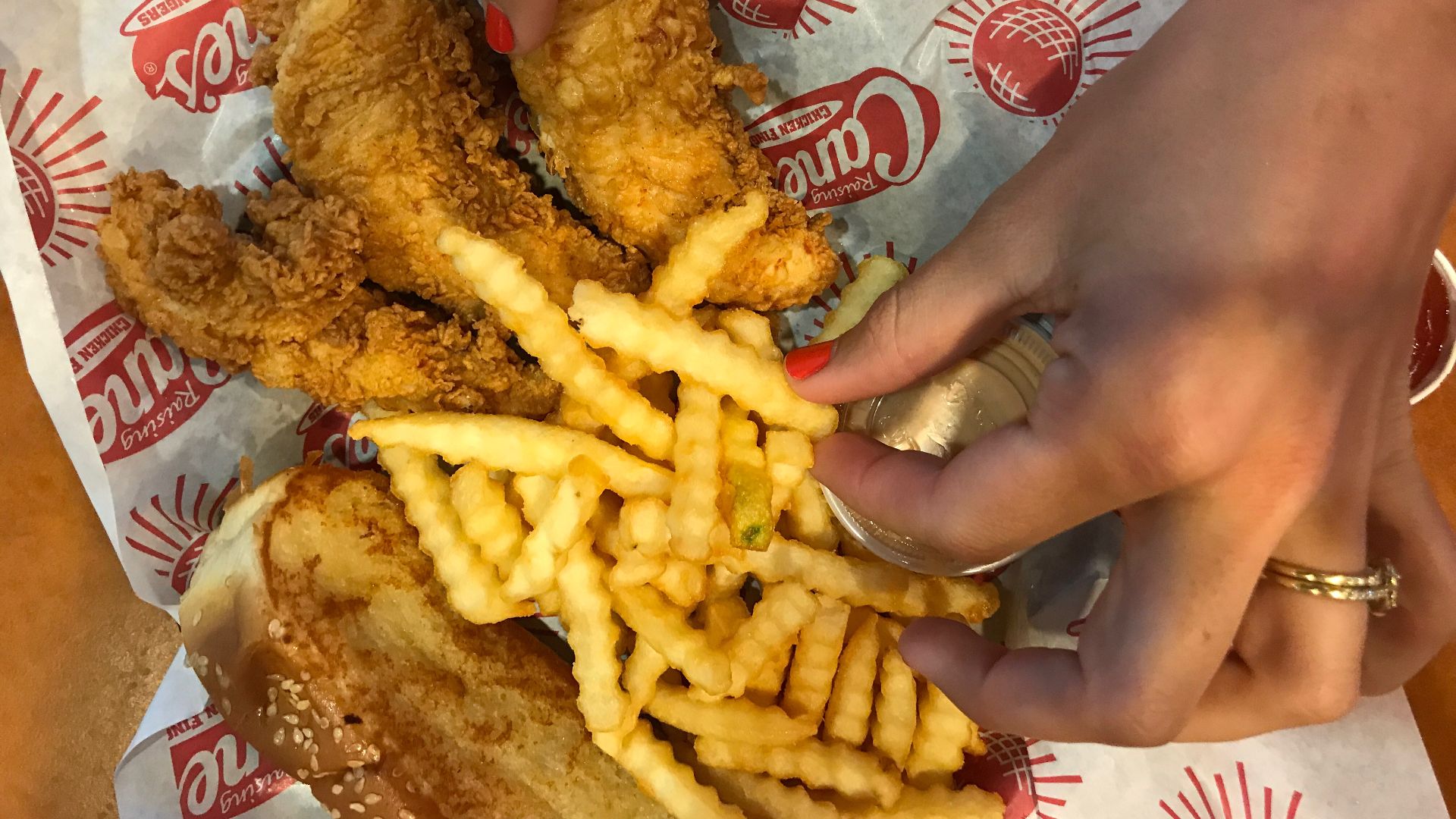 File:Chicken fingers at Raising Cane's in Baton Rouge, Louisiana.jpg