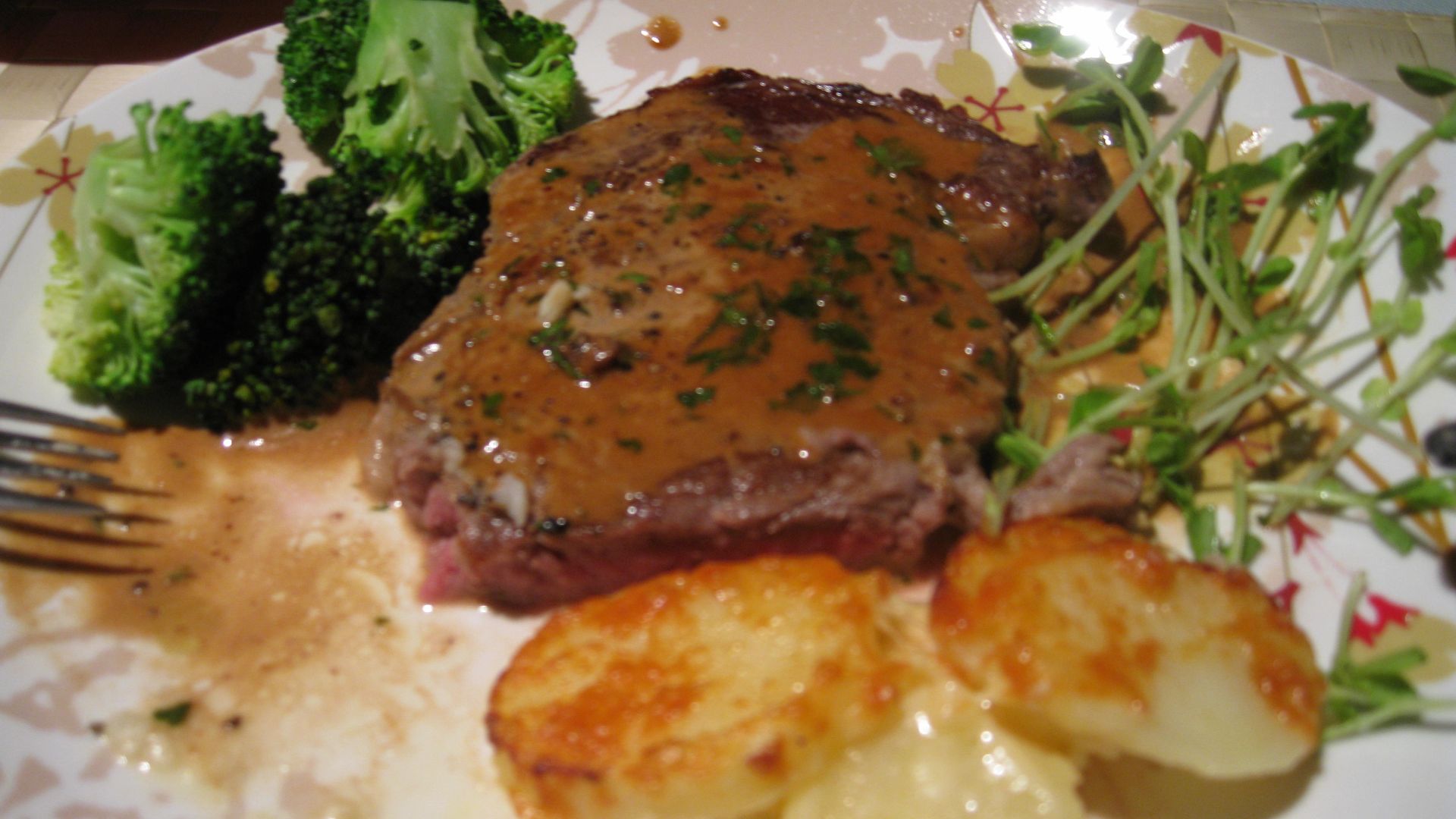 File:Steak Diane.jpg
