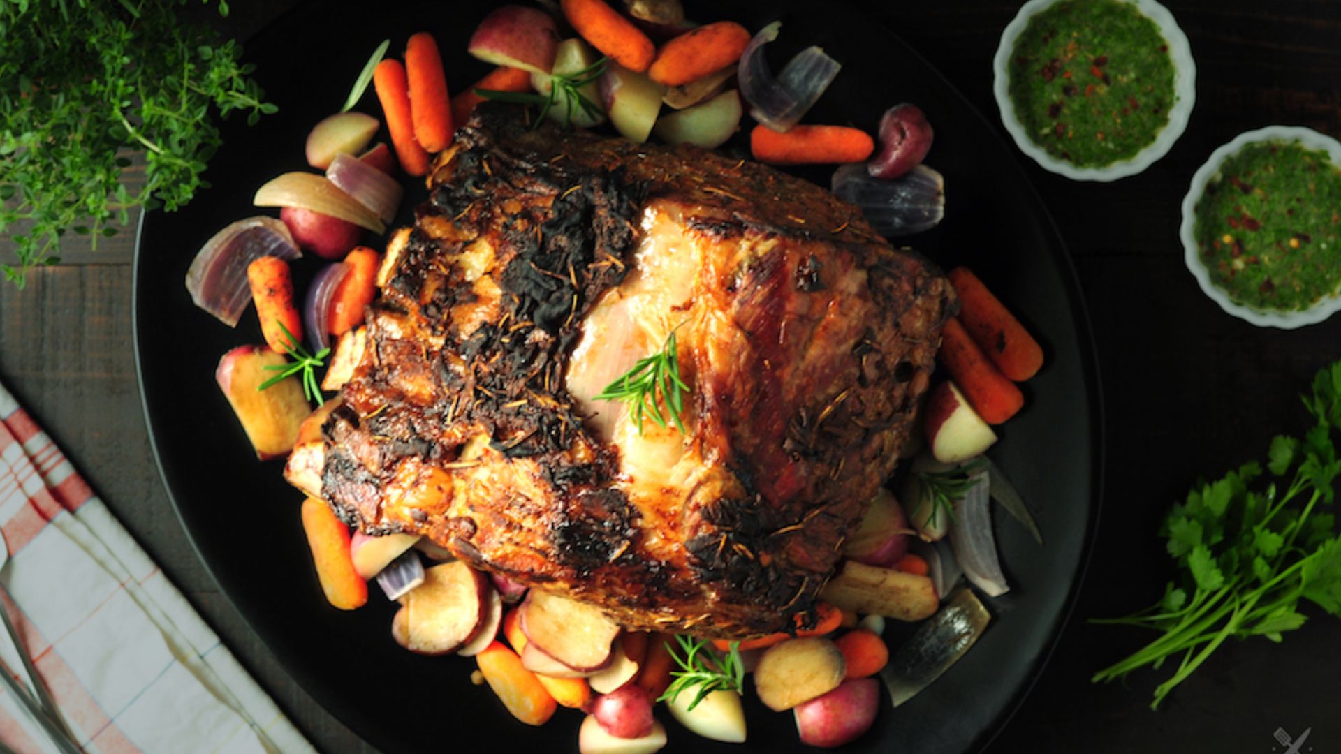 File:Dijon & Herb Rubbed Rib Roast with Chimichurri Sauce (31411395076).jpg