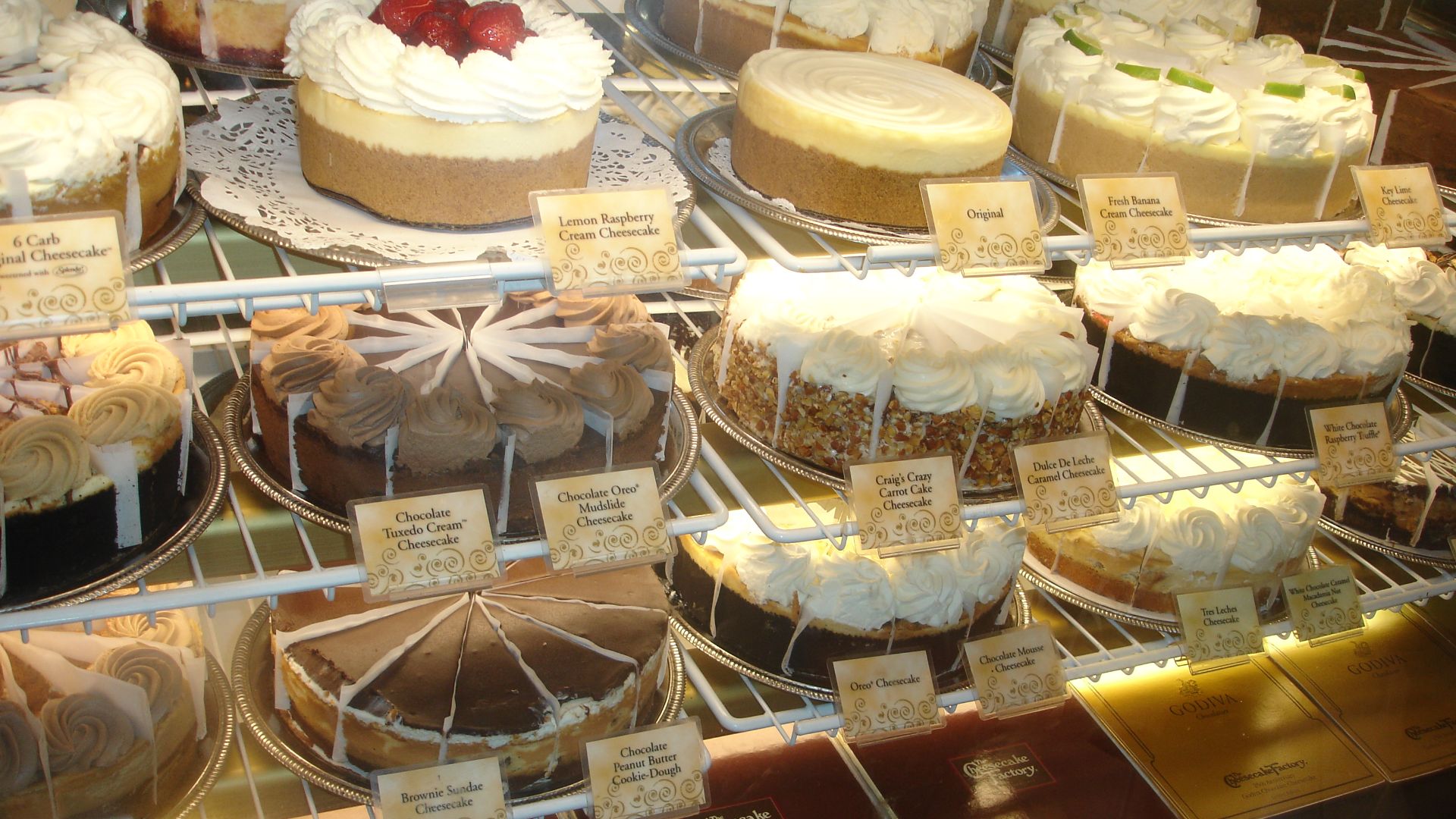 File:Cheescake Factory Cheesecake Assortment.jpg