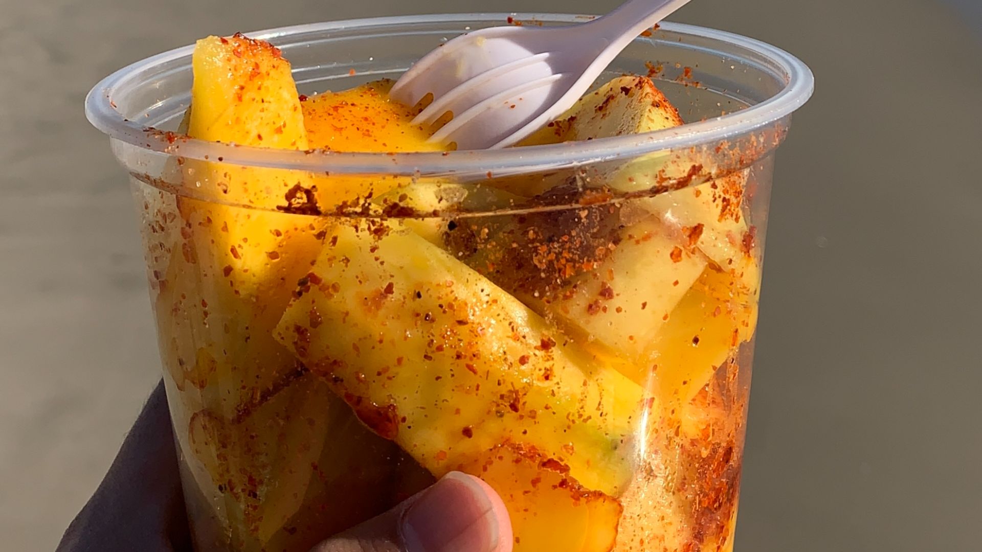 File:Mango in Tajin (cropped).jpg