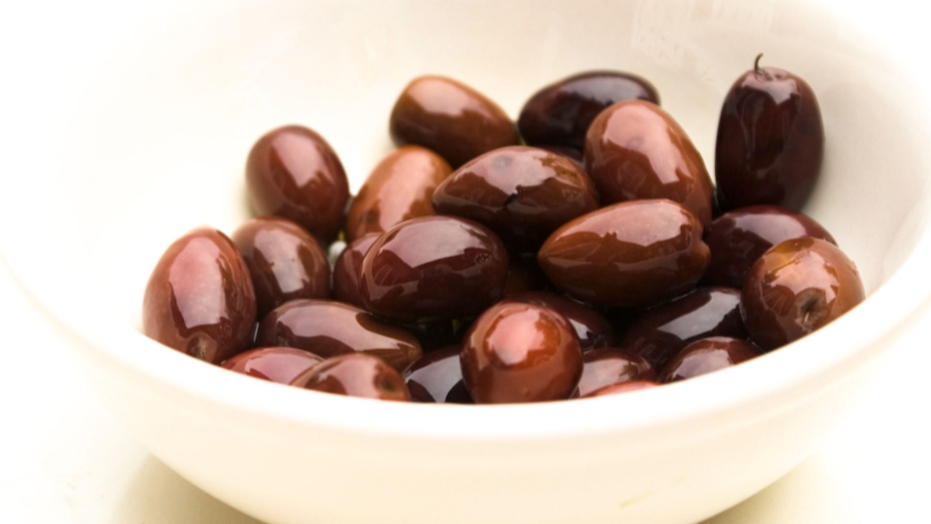 File:Olives in bowl.jpg