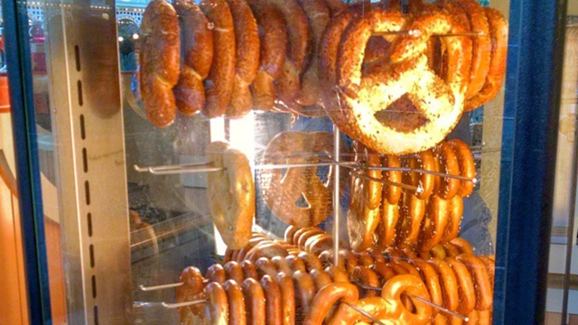 File:Pretzel Land is my favorite land! -pretzel -snacks -foodpic -foodie -foodporn -instafood -Disneyland -CaliforniaAdventure -DCA.jpg