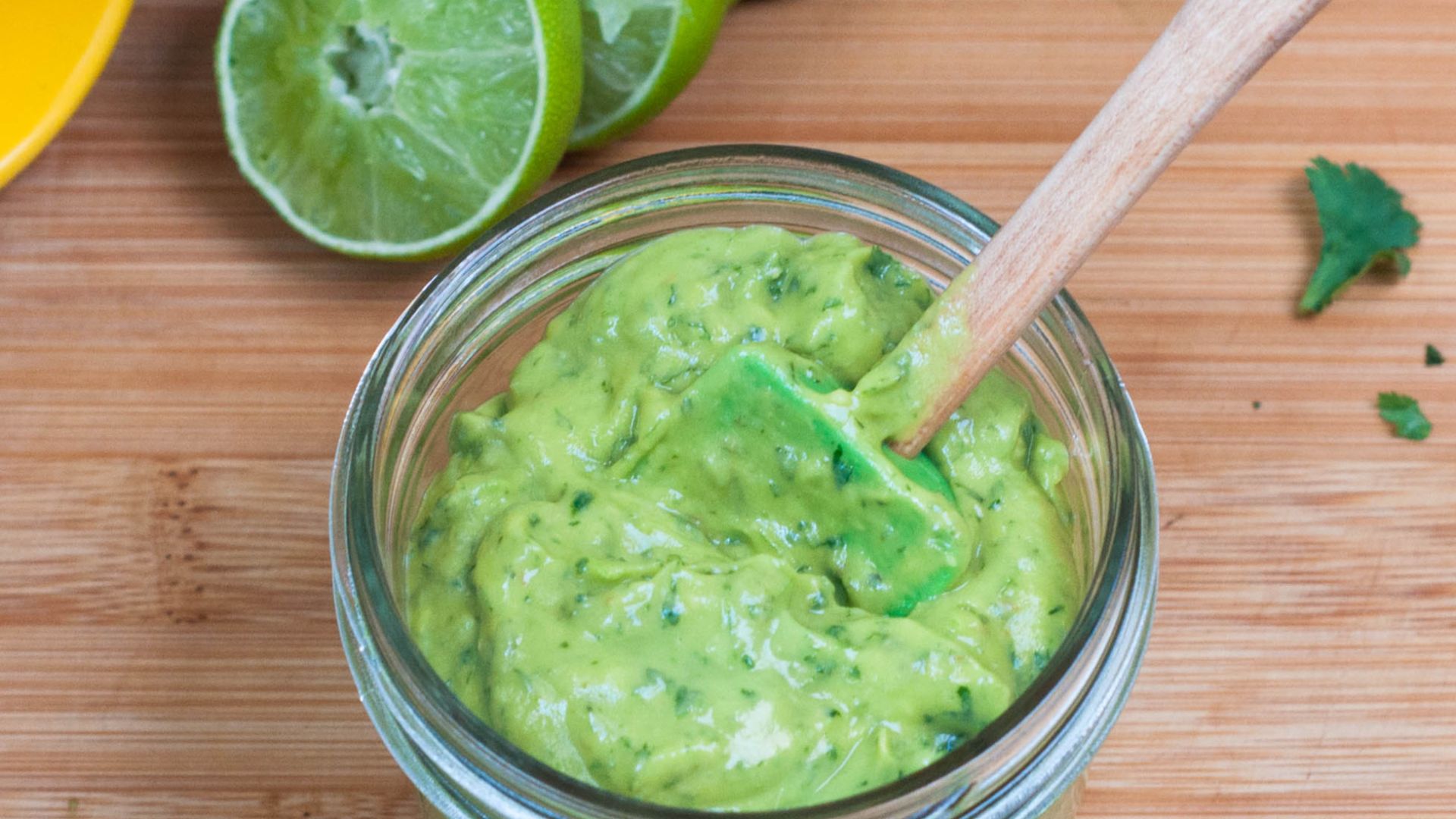 File:Avocado lime sauce.jpg