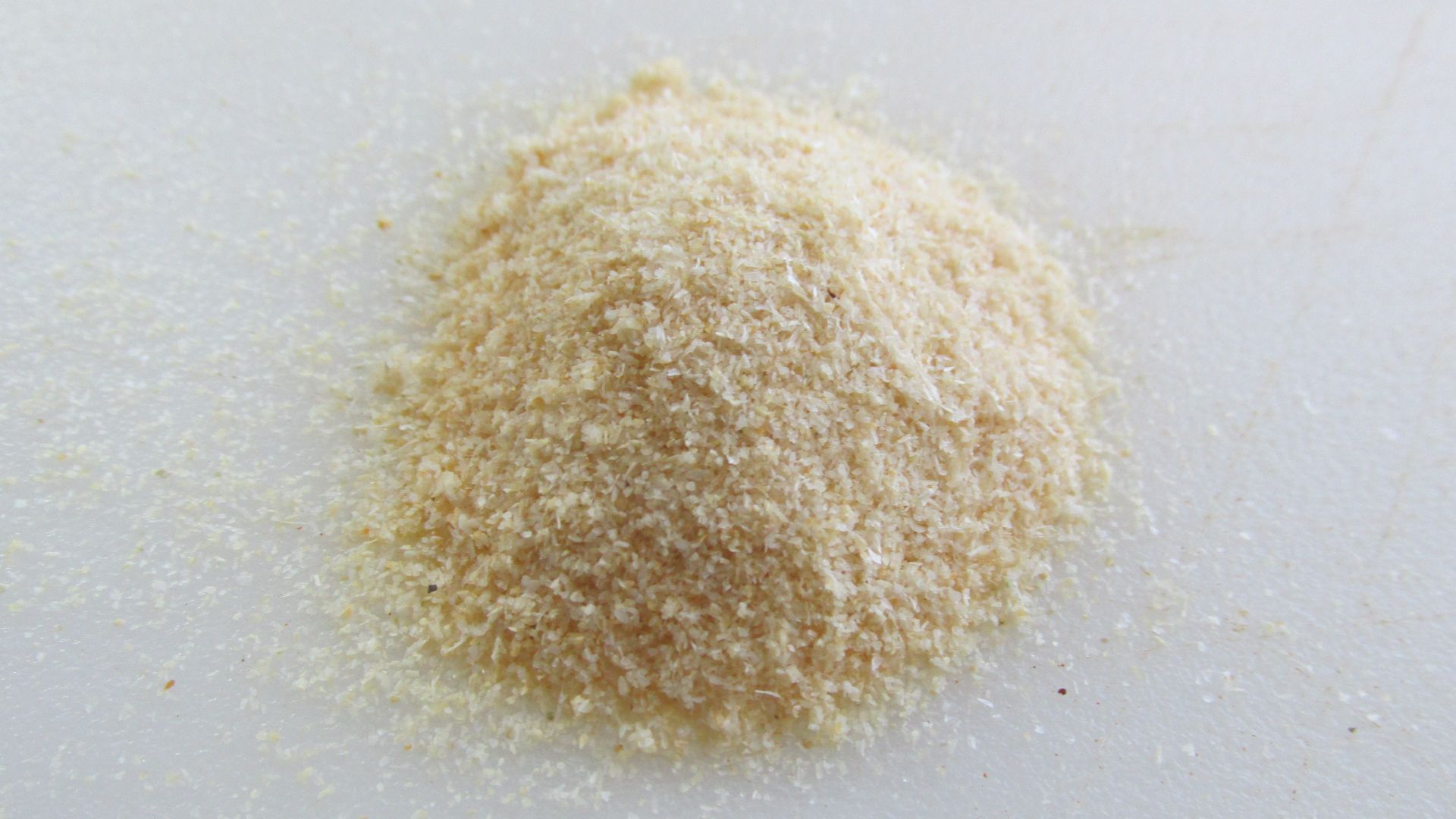 File:Onion Powder, Penzeys Spices, Arlington Heights MA.jpg