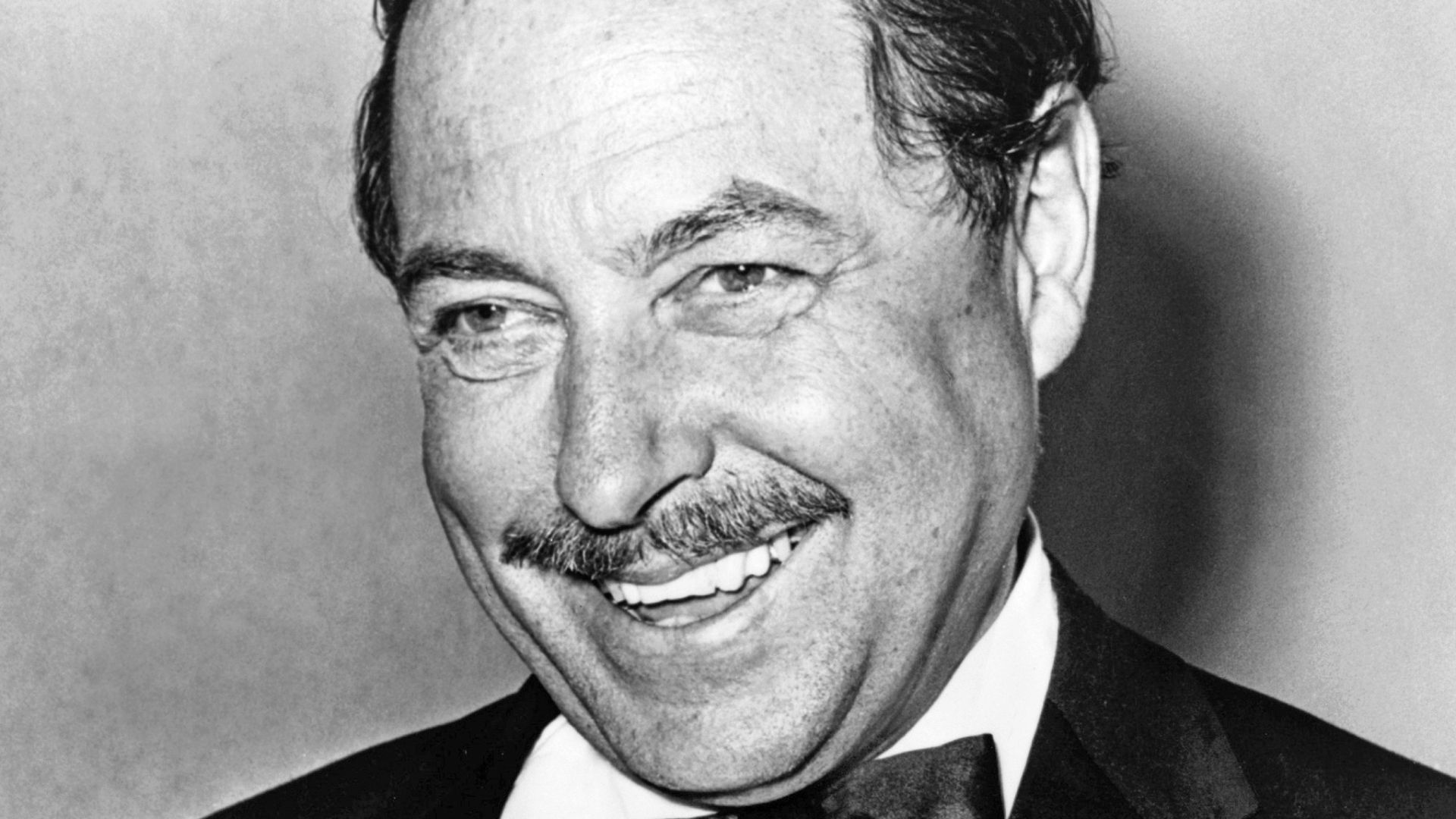 File:Tennessee Williams NYWTS.jpg