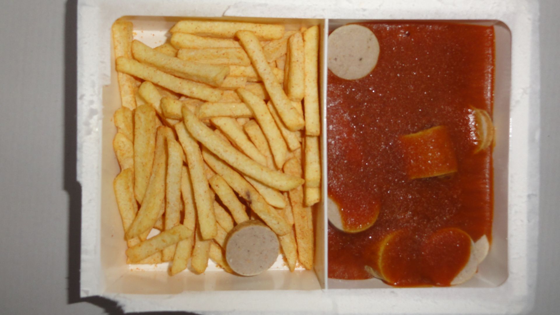 File:Frozen microwave food (TV dinner) Currywurst with French fries.JPG