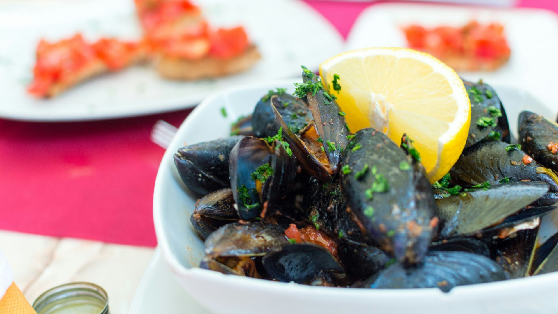 shallow focus photography of seafoods