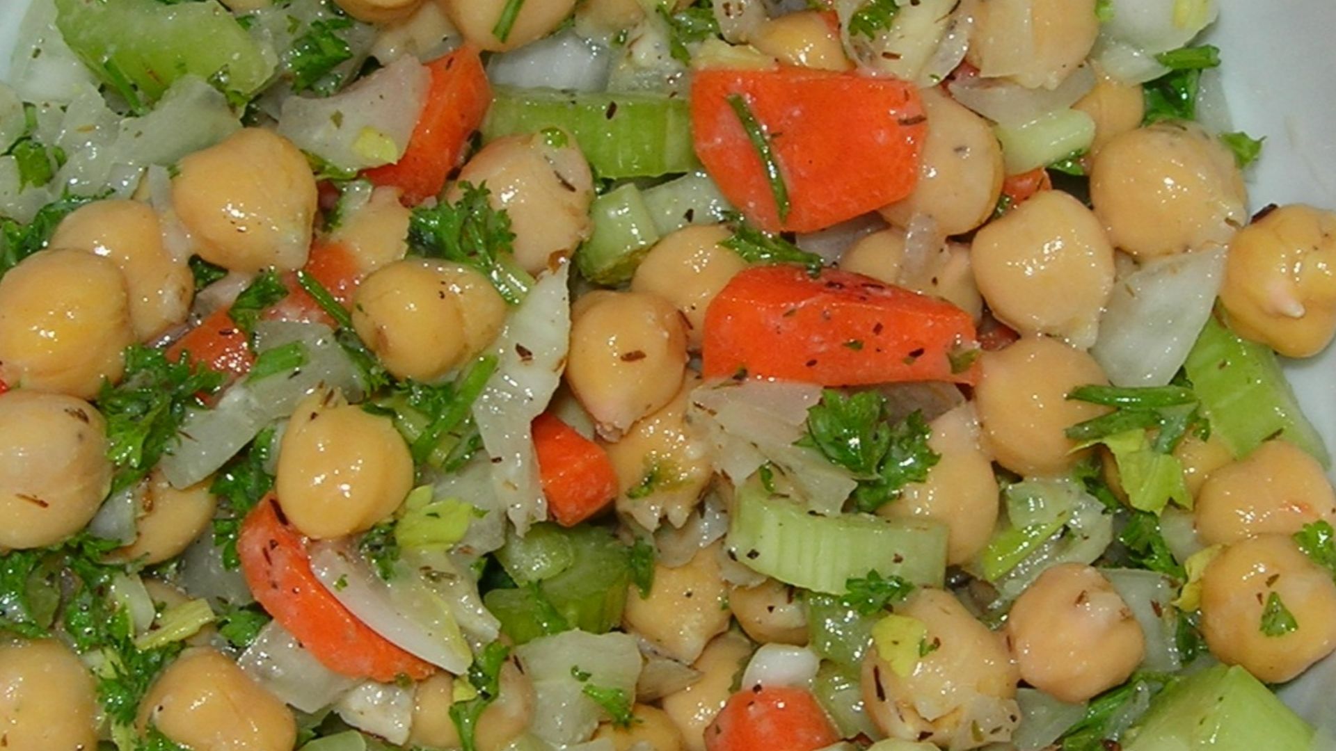 File:Chickpea Chop Salad (9484308160).jpg