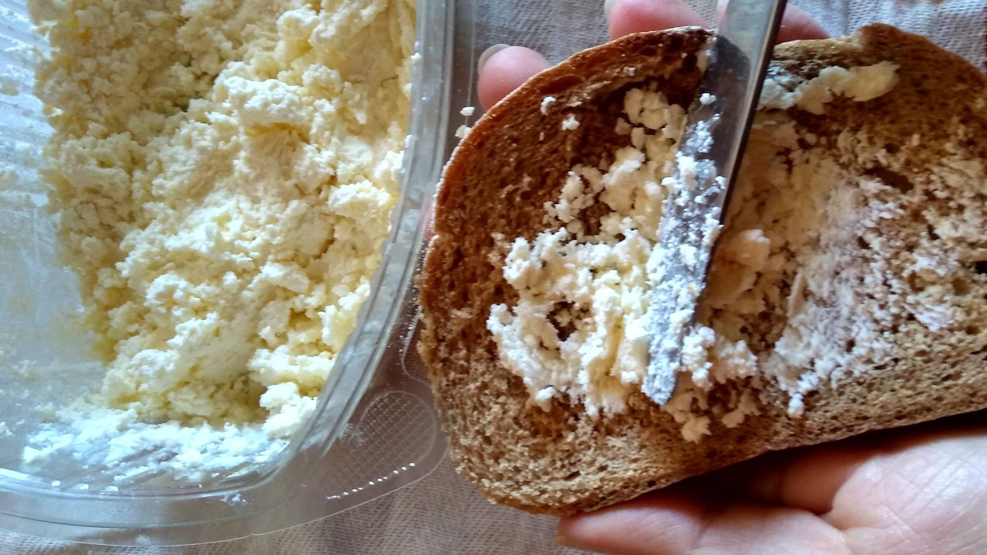 File:Kaymak from Montenegro 03.jpg