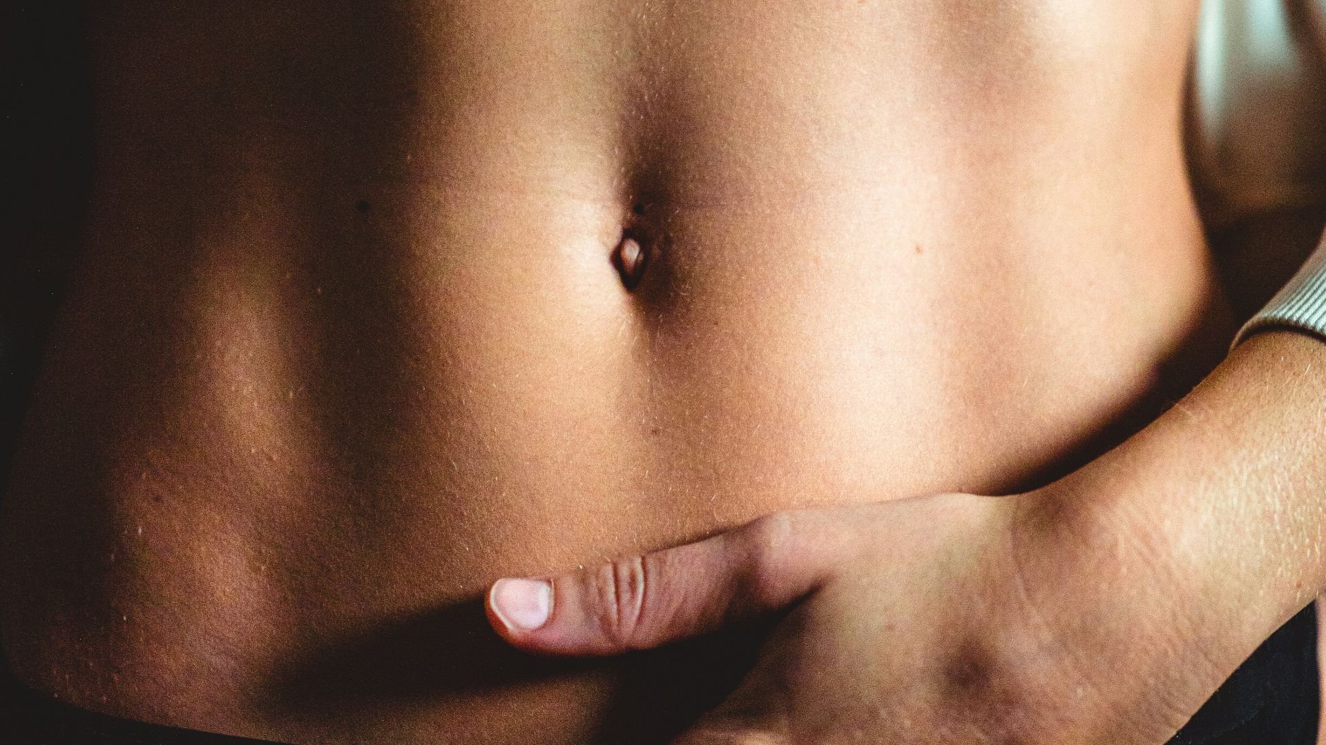 woman wearing black panty