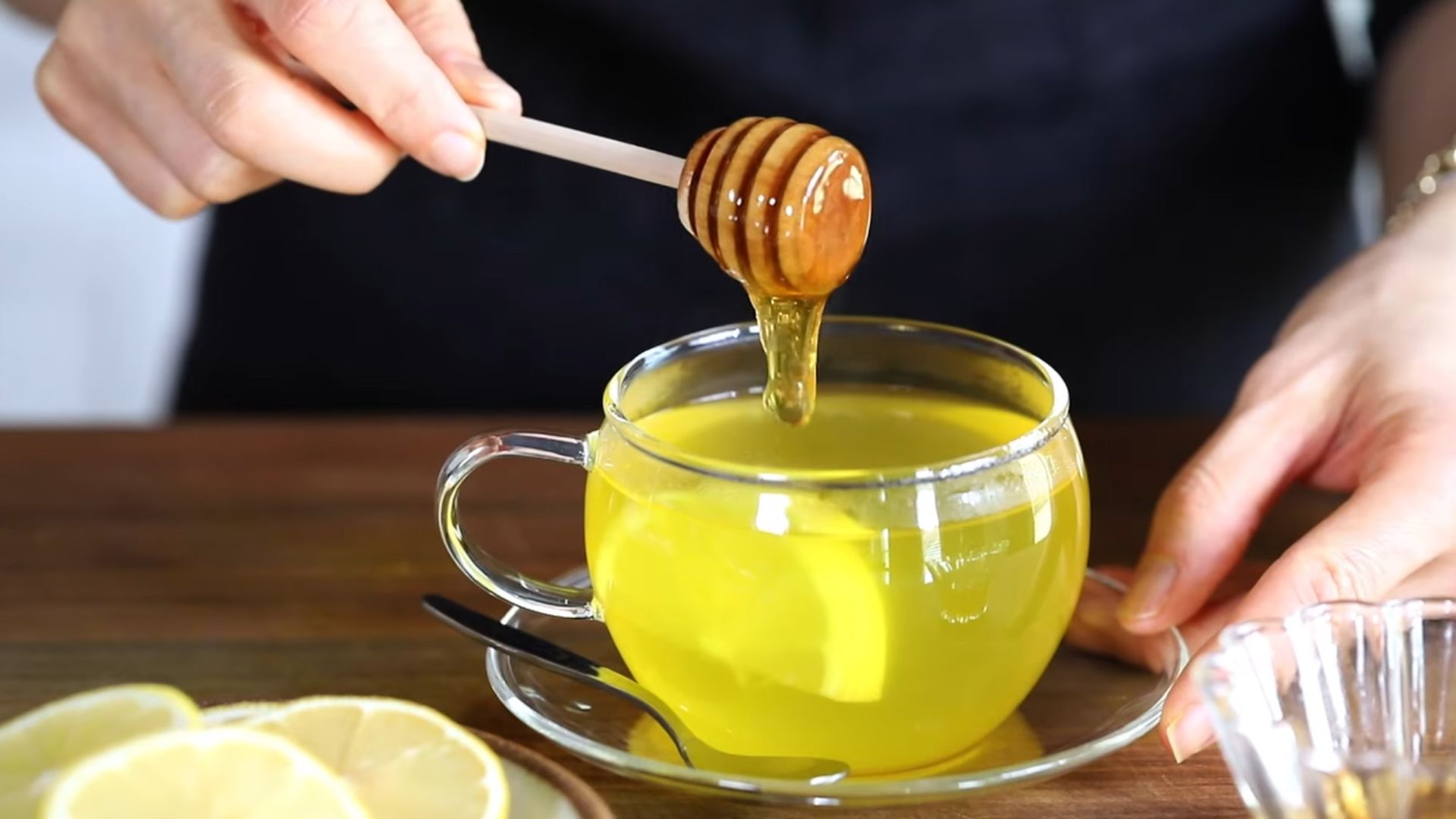Turmeric%20Ginger%20Tea.jpg