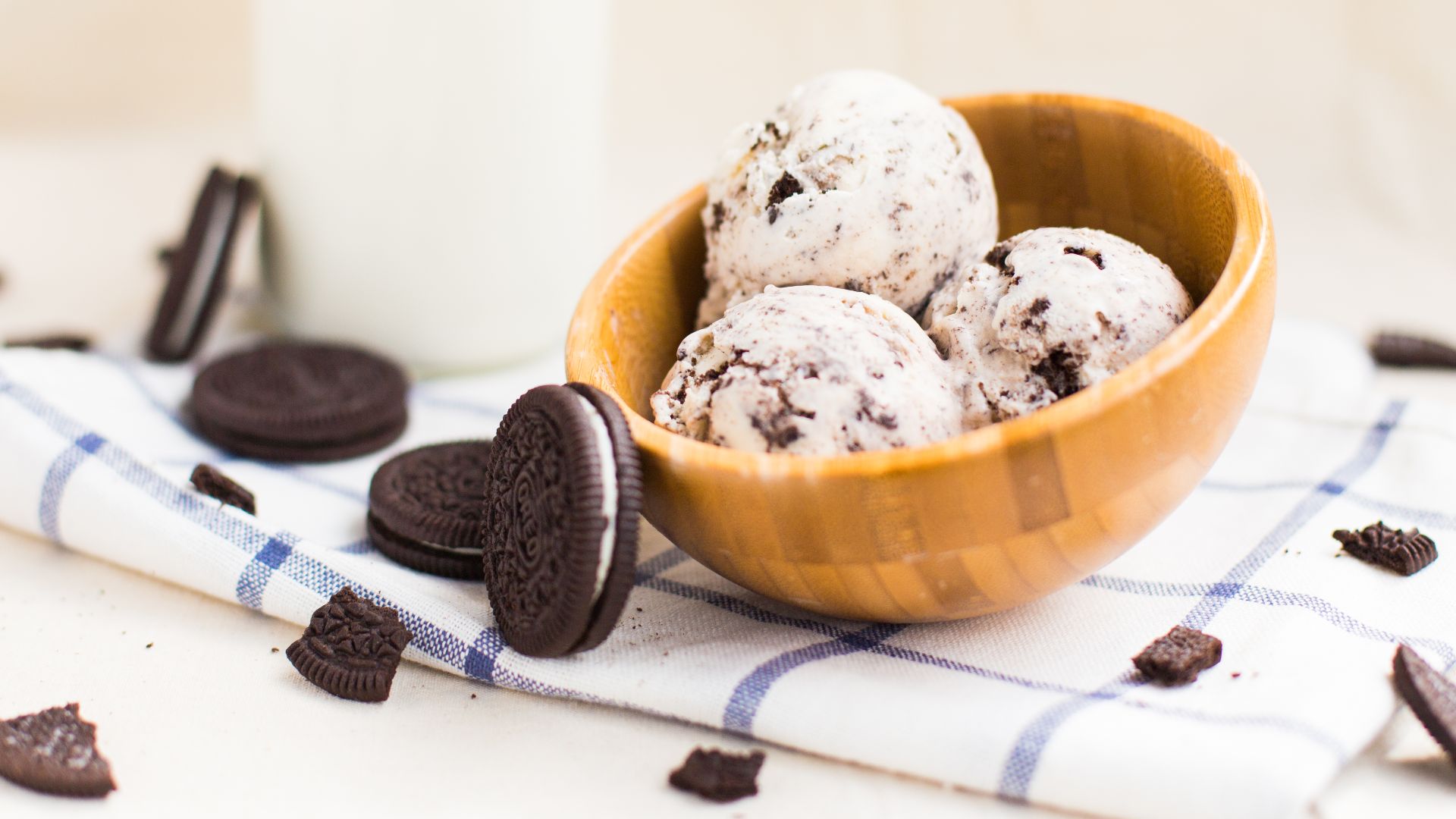 File:Udders Cookies and Cream Ice Cream.jpg