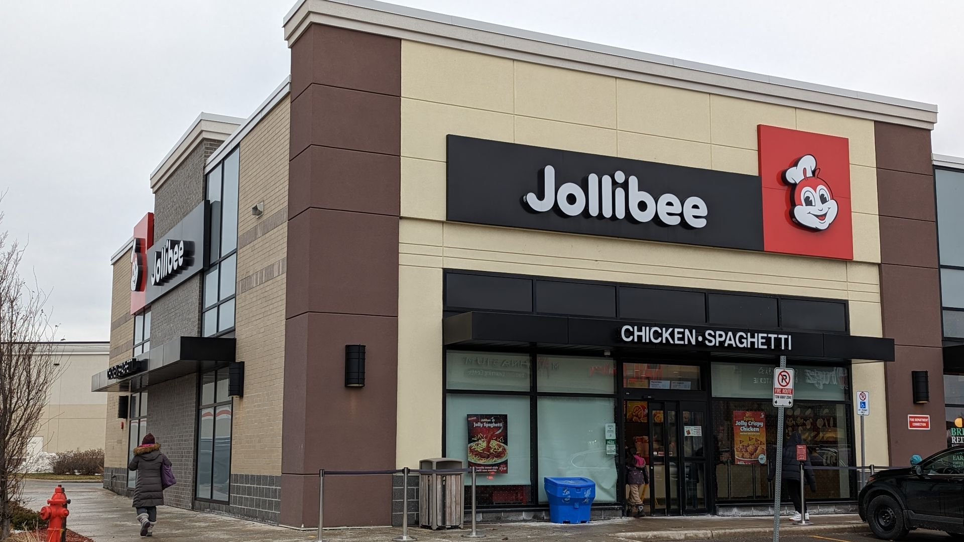 File:Jollibee - Toronto - 20221229.jpg