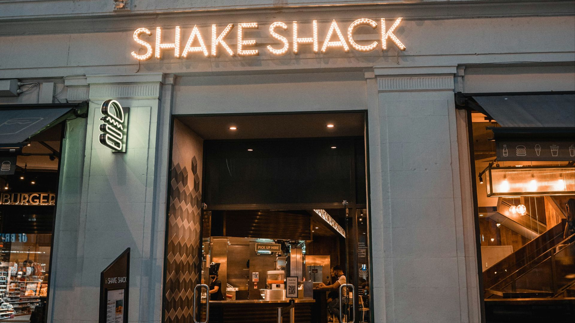 white and brown UNKs restaurant