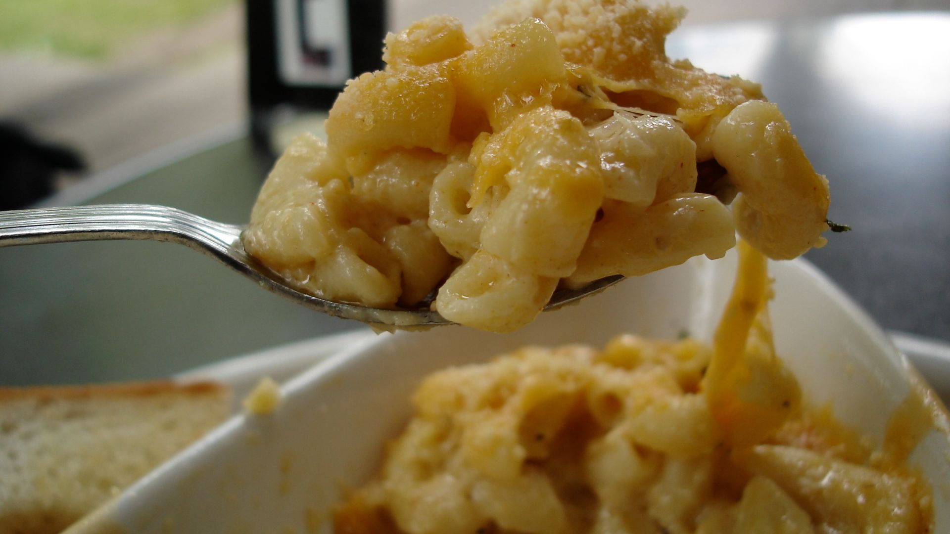 File:Macaroni & Cheese (4999894711).jpg - Wikimedia Commons