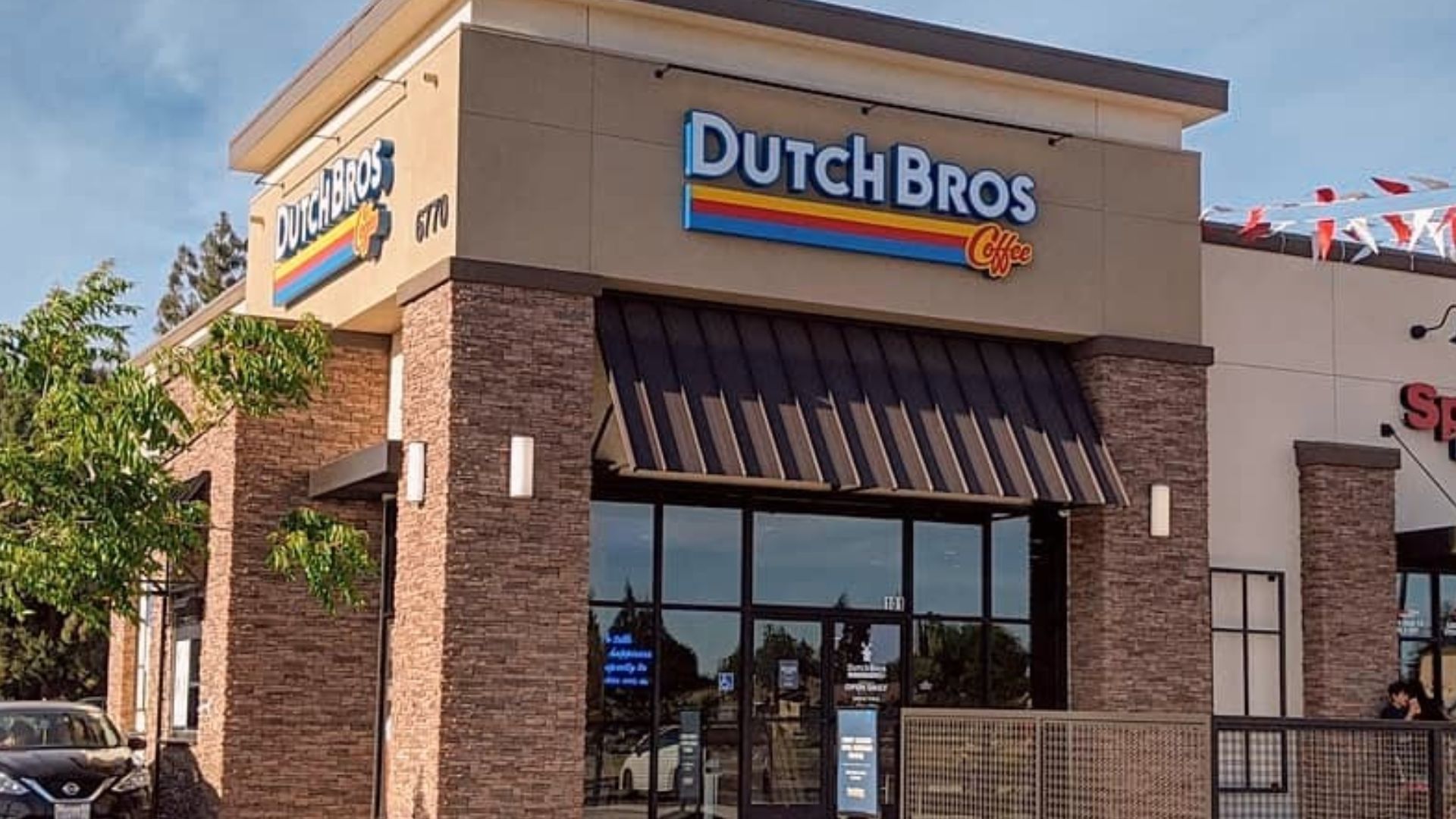 File:Dutch Bros in NW Fresno.jpg