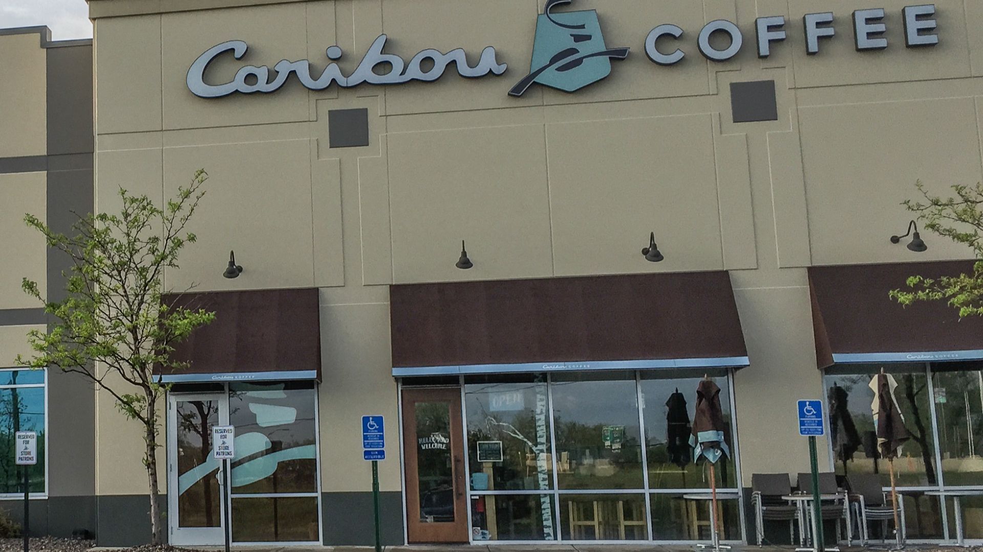 File:Caribou Coffee Headquarters (17238409808).jpg