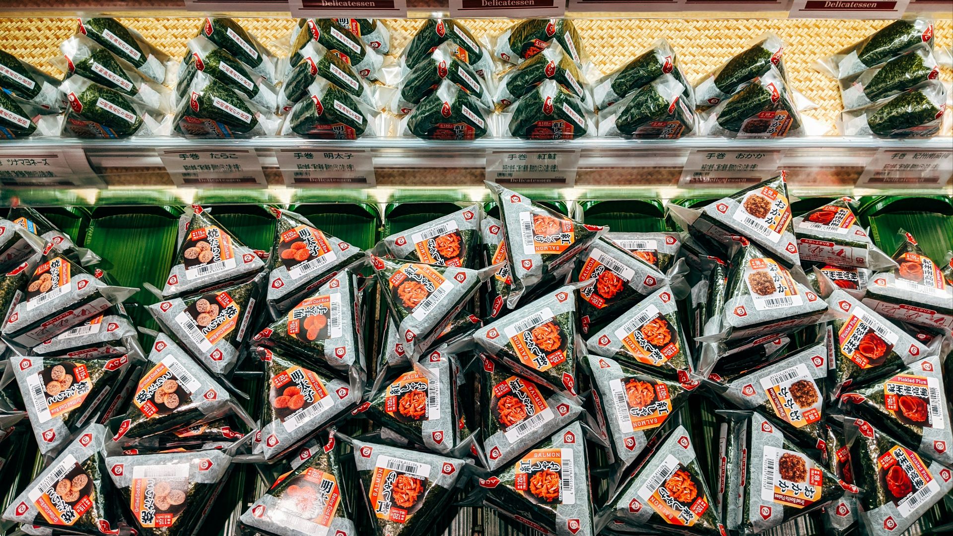 white and blue plastic pack lot