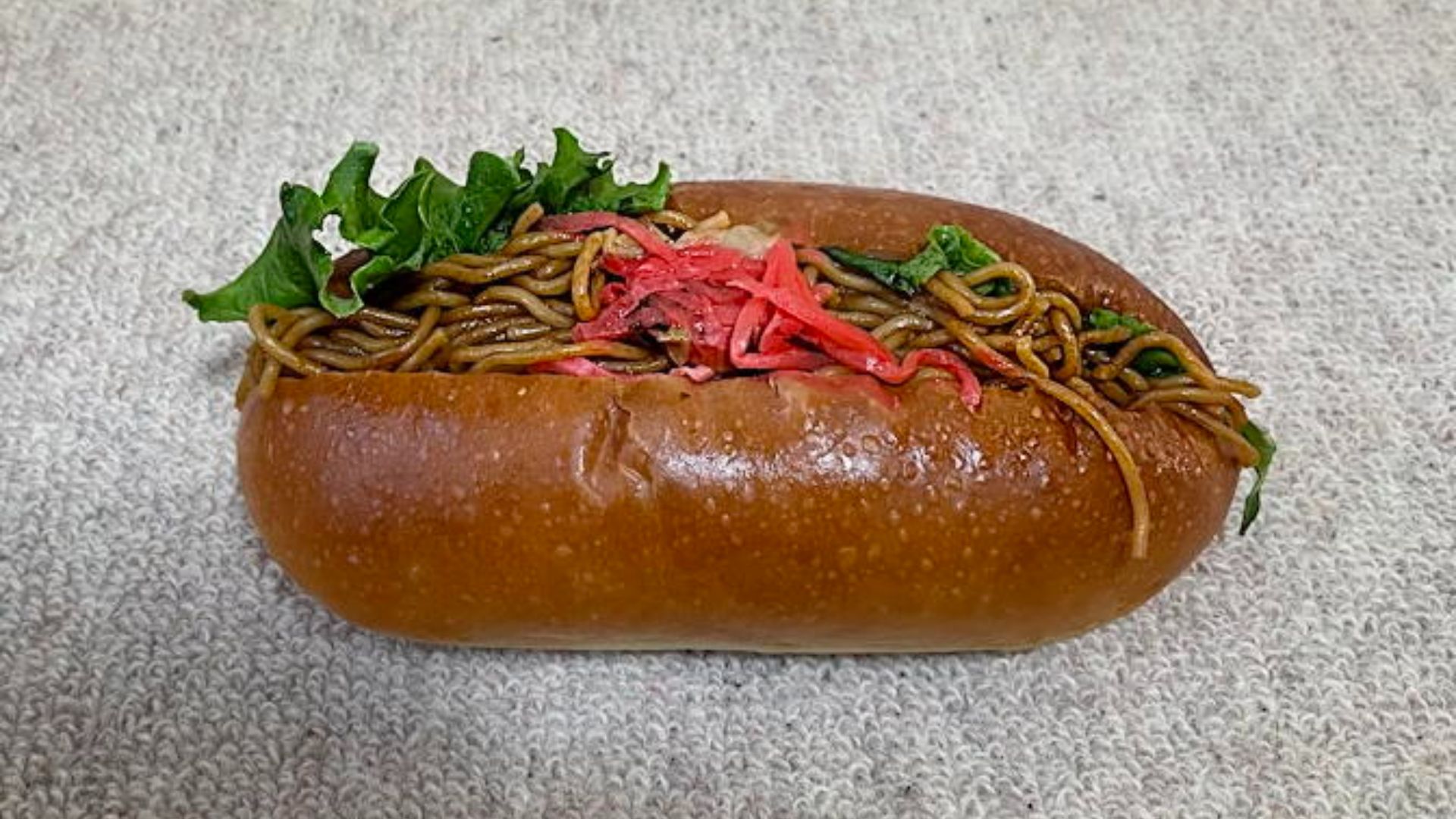 File:Yakisoba-pan3(672x560).jpg
