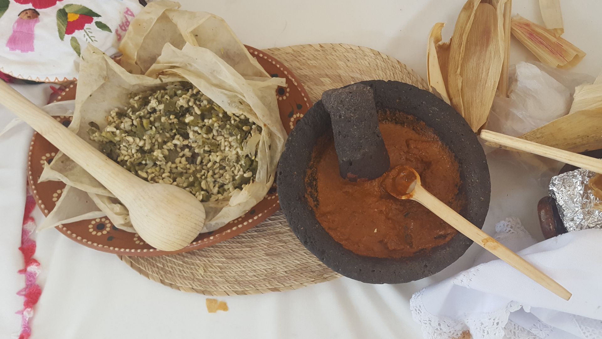 File:MGSA2018 - Escamoles Salsa.jpg