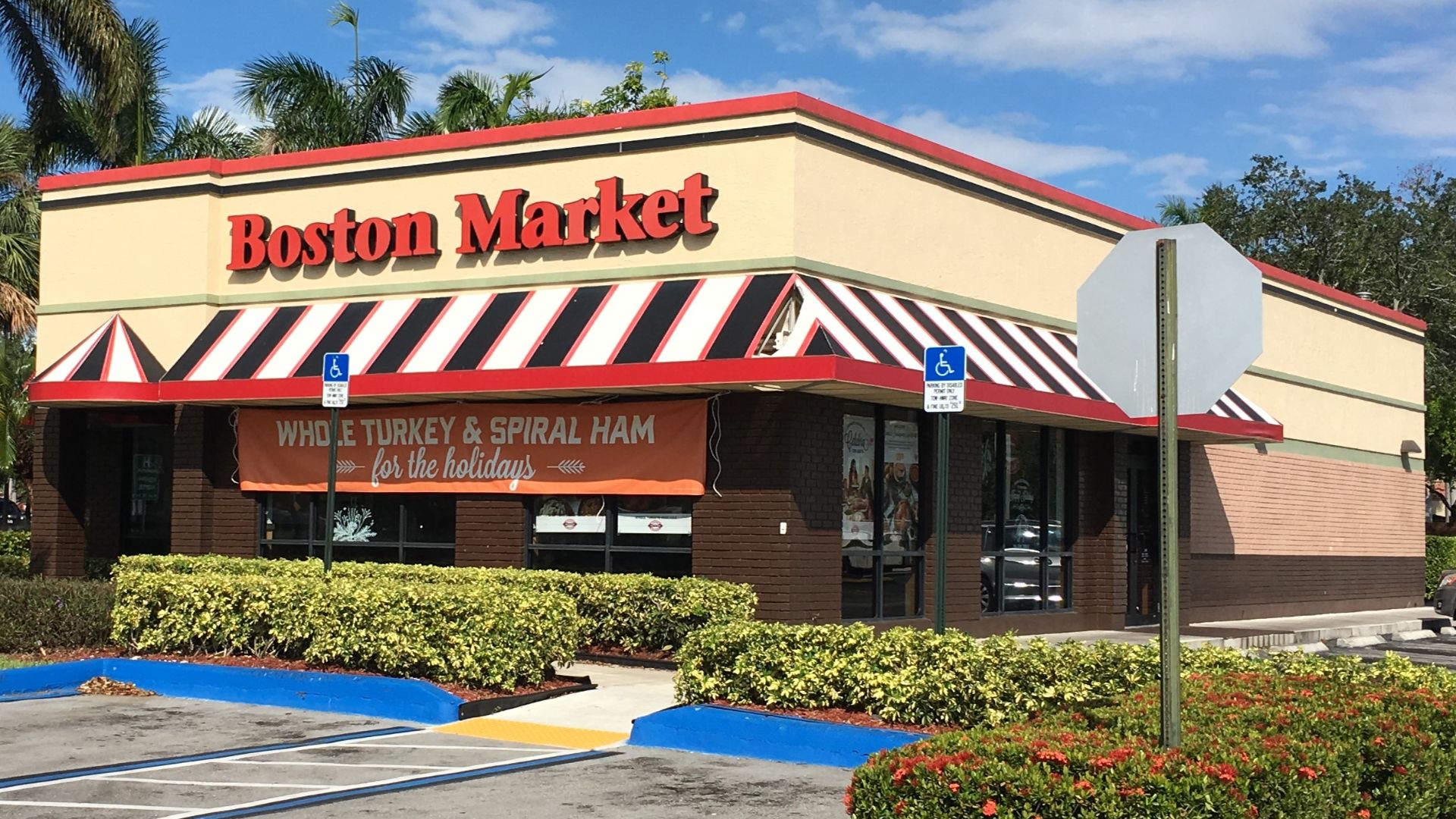 File:Boston Chicken Hollywood Florida (26451508529).jpg