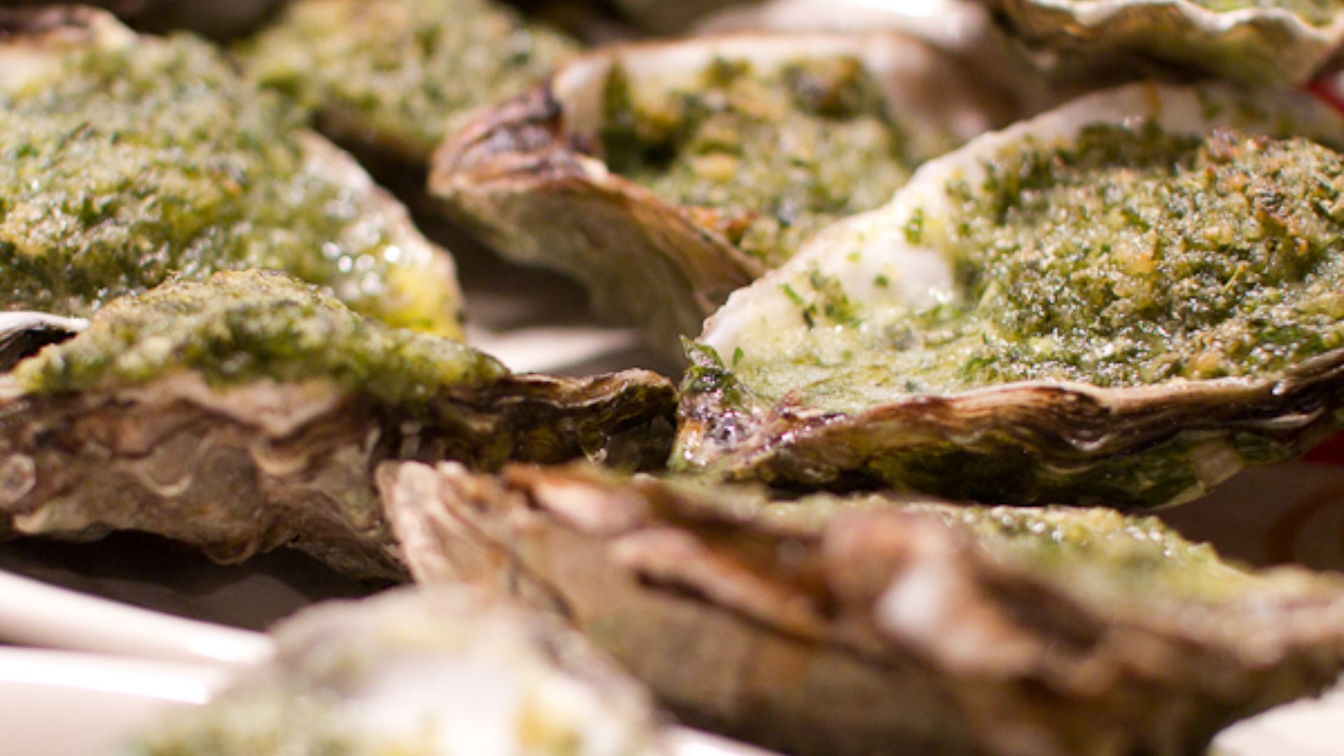 File:Oysters rockefeller.jpg