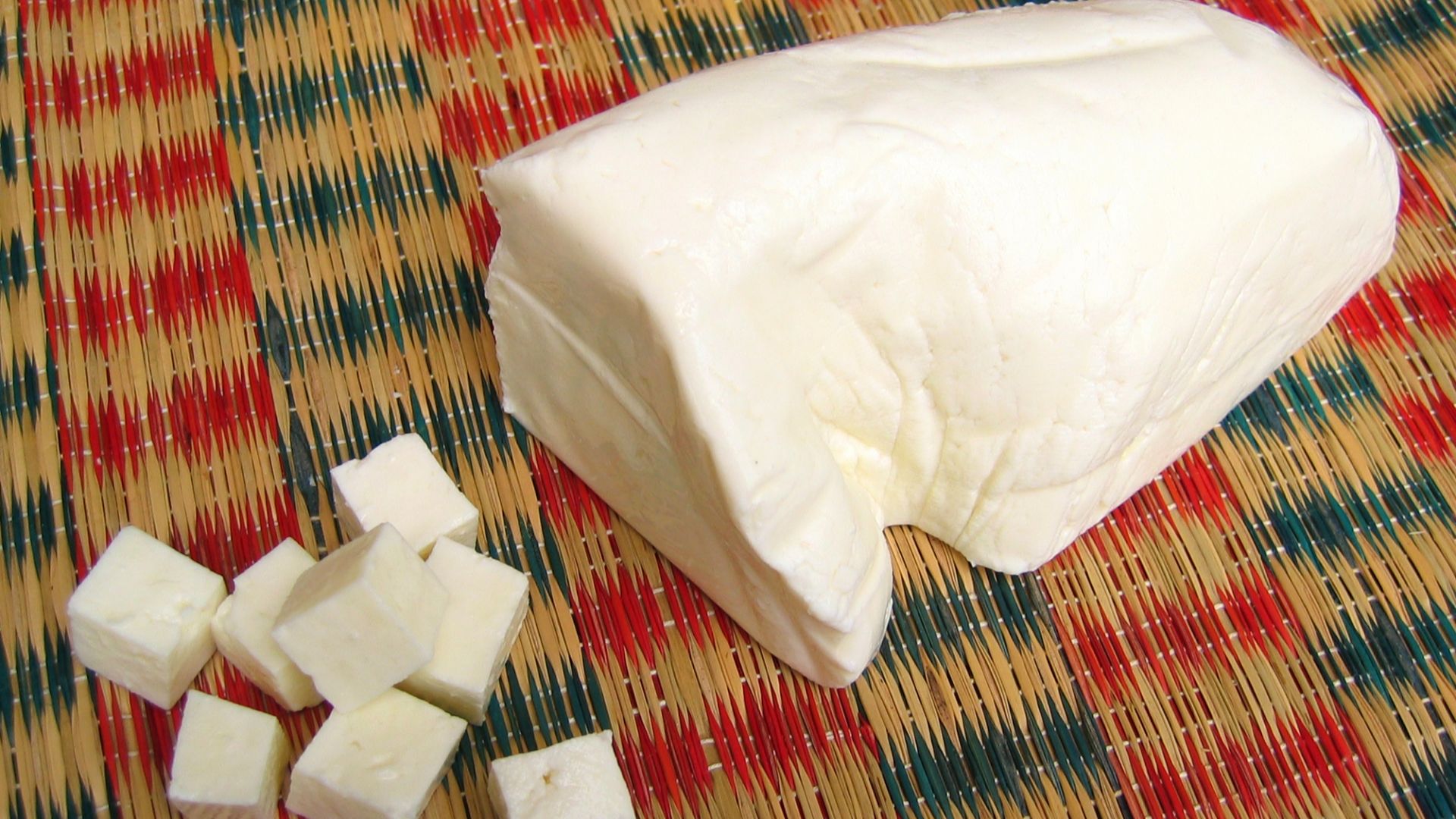 File:Panir Paneer Indian cheese fresh.jpg