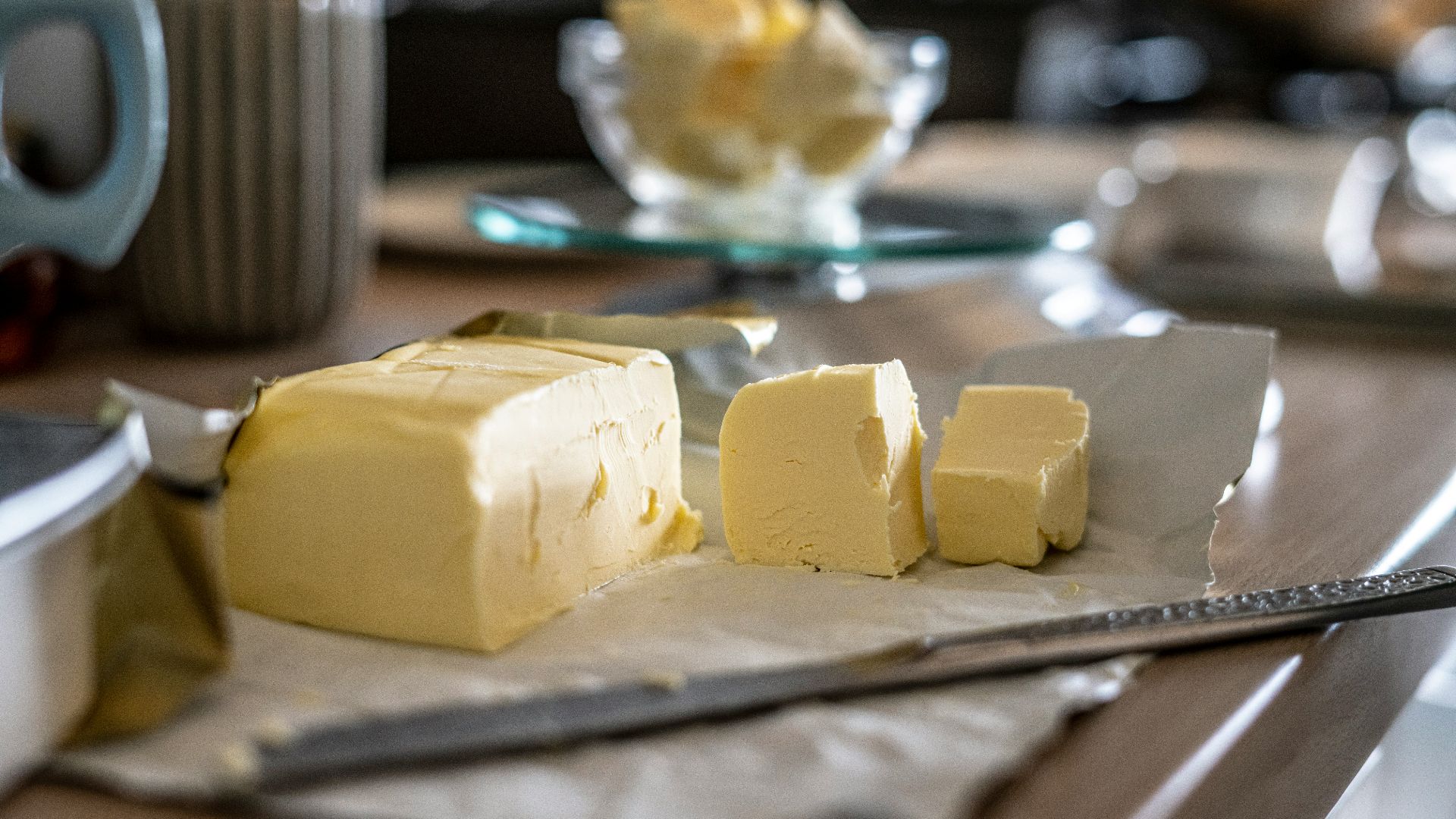 sliced cheese on clear glass plate
