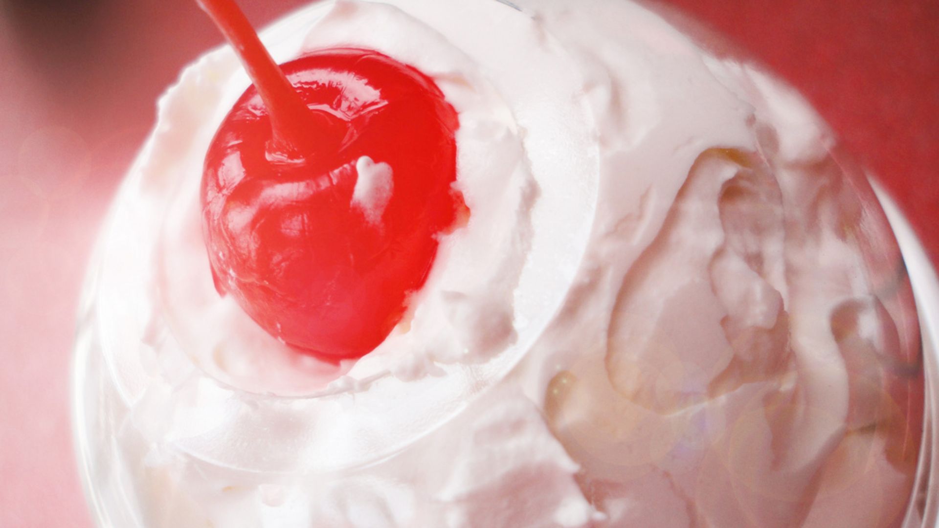 File:Maraschino cherry milkshake.jpg