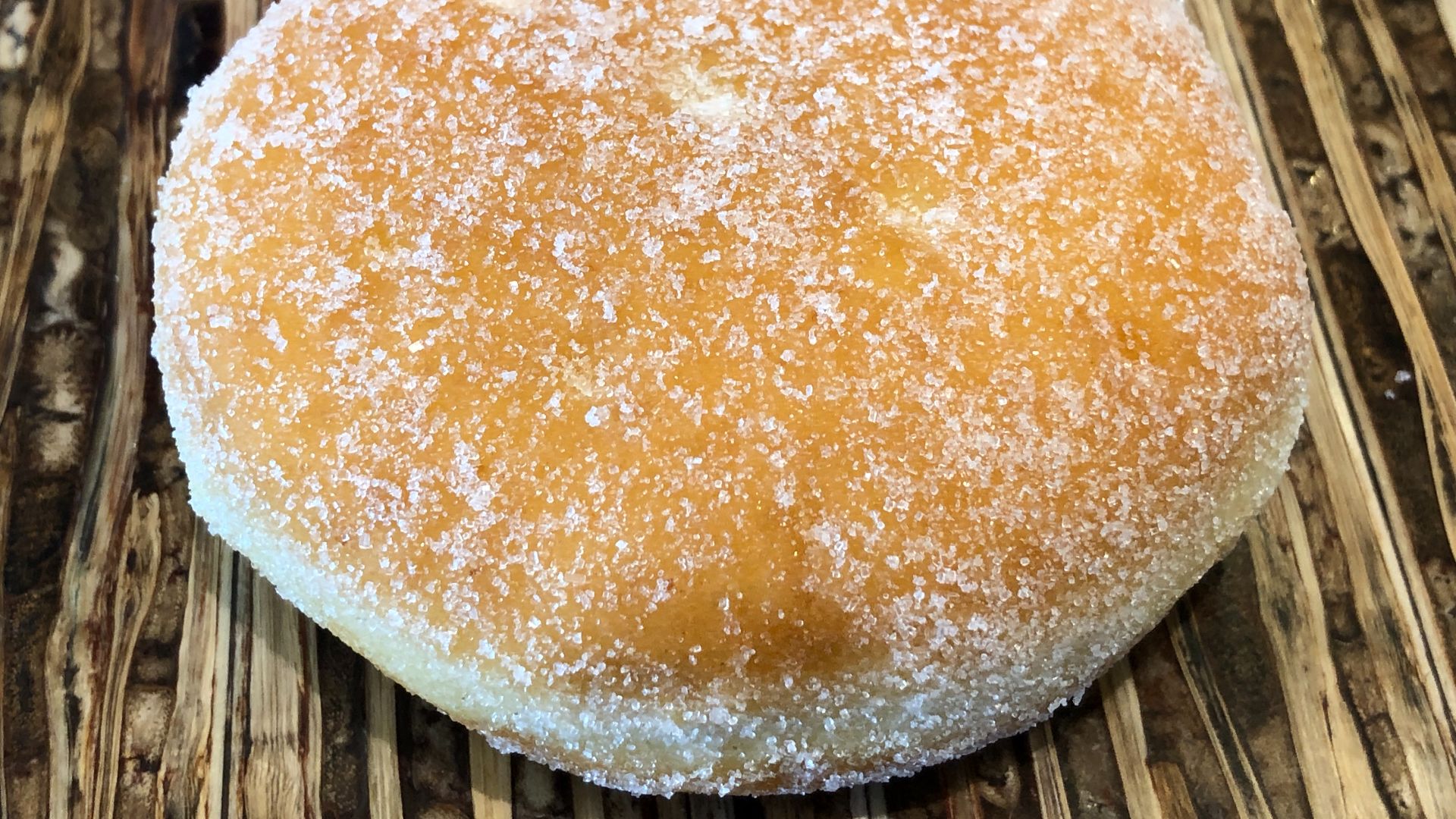 File:2021-10-05 11 33 11 Jelly-filled sugar doughnut from Dunkin' Donuts at Councourse D of Washington Dulles International Airport in the Dulles section of Sterling, Loudoun County, Virginia.jpg