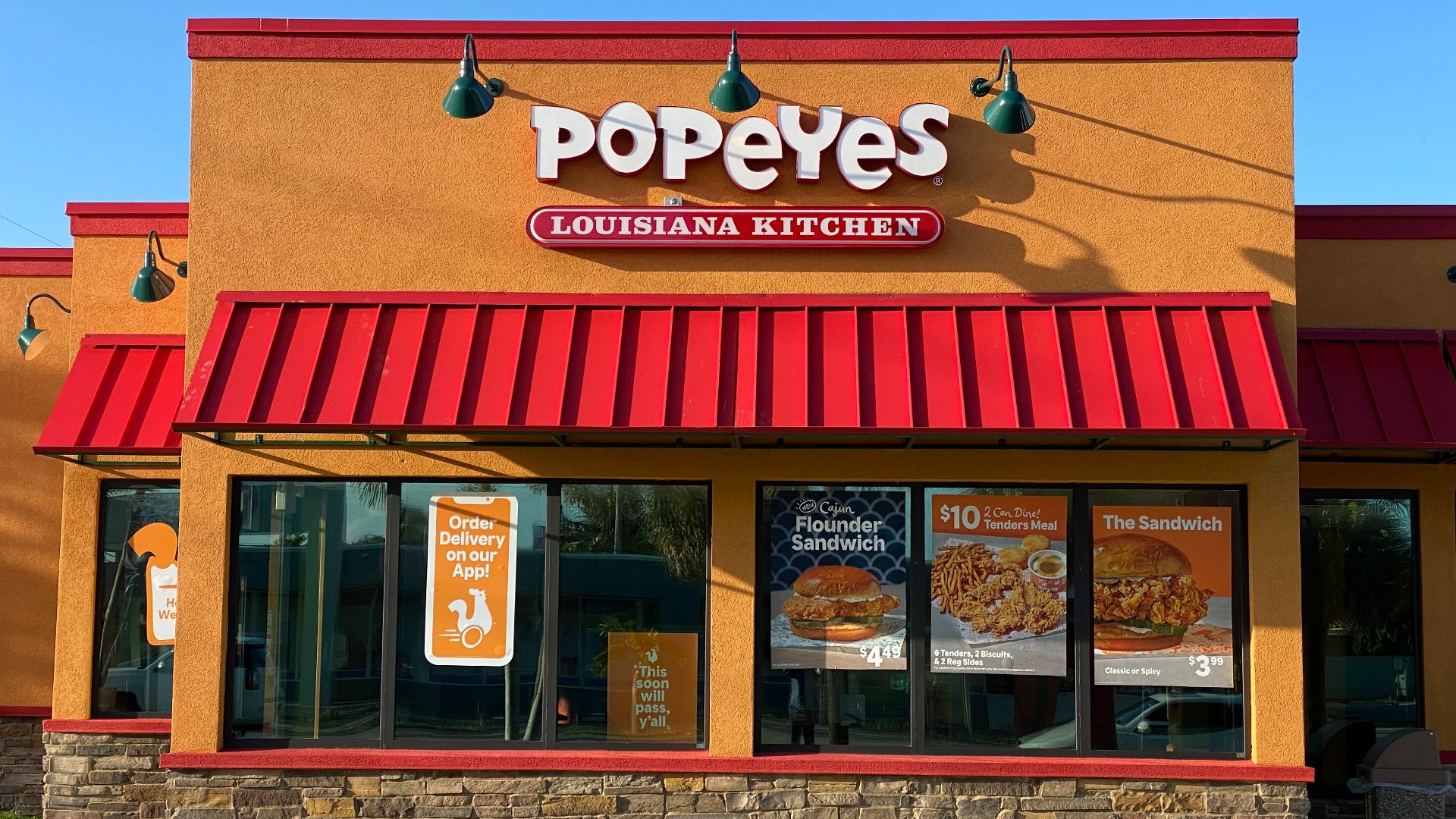 File:Popeyes Louisiana Kitchen (51195358373).jpg
