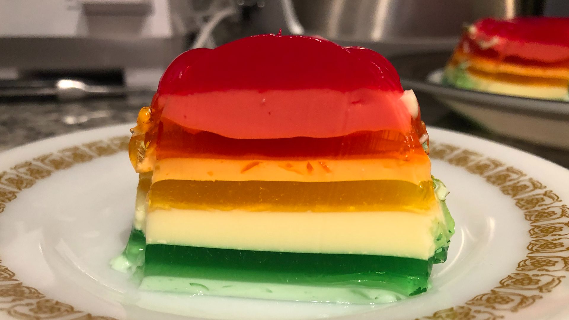 File:Jello mold - 49764419532.jpg