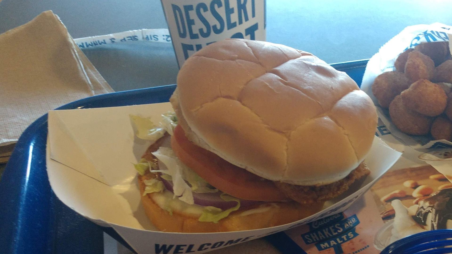 File:Culver's Crispy Chicken Sandwich with Cheese curds 01.jpg