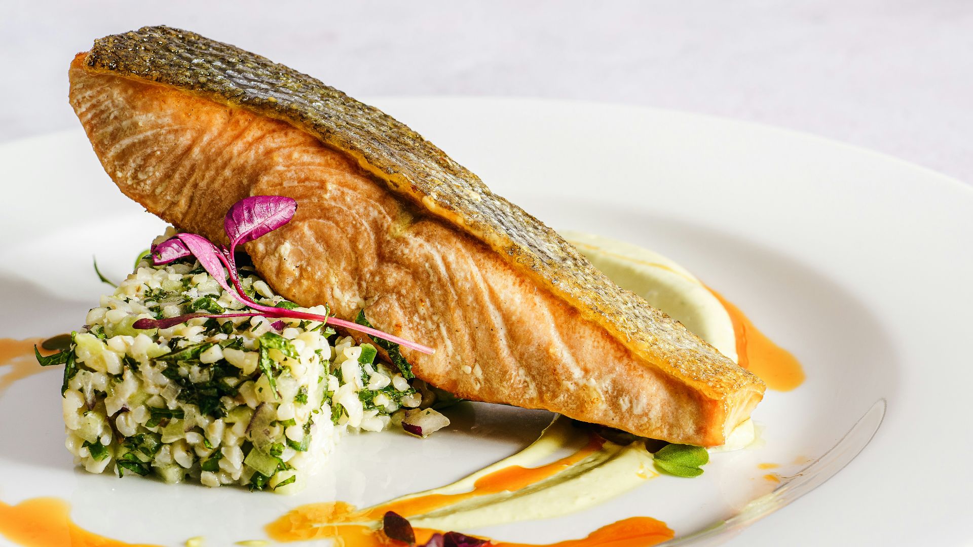 sliced bread on white ceramic plate