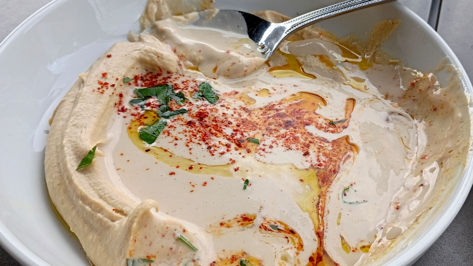 File:Hummus at Saba, Uptown New Orleans April 2025.jpg