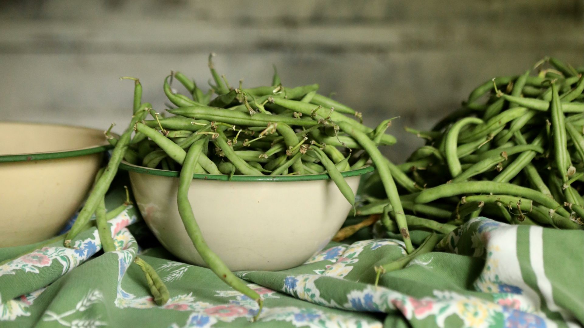 green leaves on yellow ceramic bowl