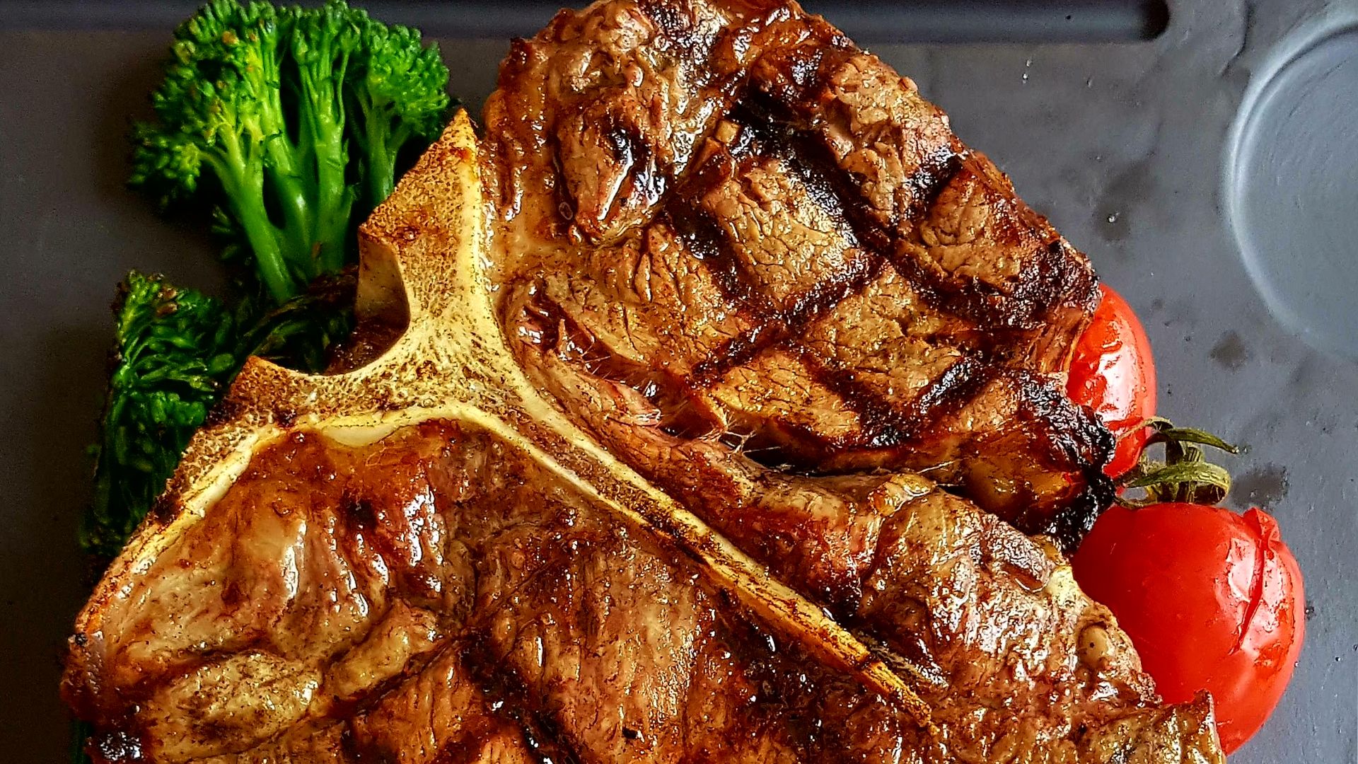 File:2018-02-19 212112 T-Bone Steak in Sydney anagoria.jpg