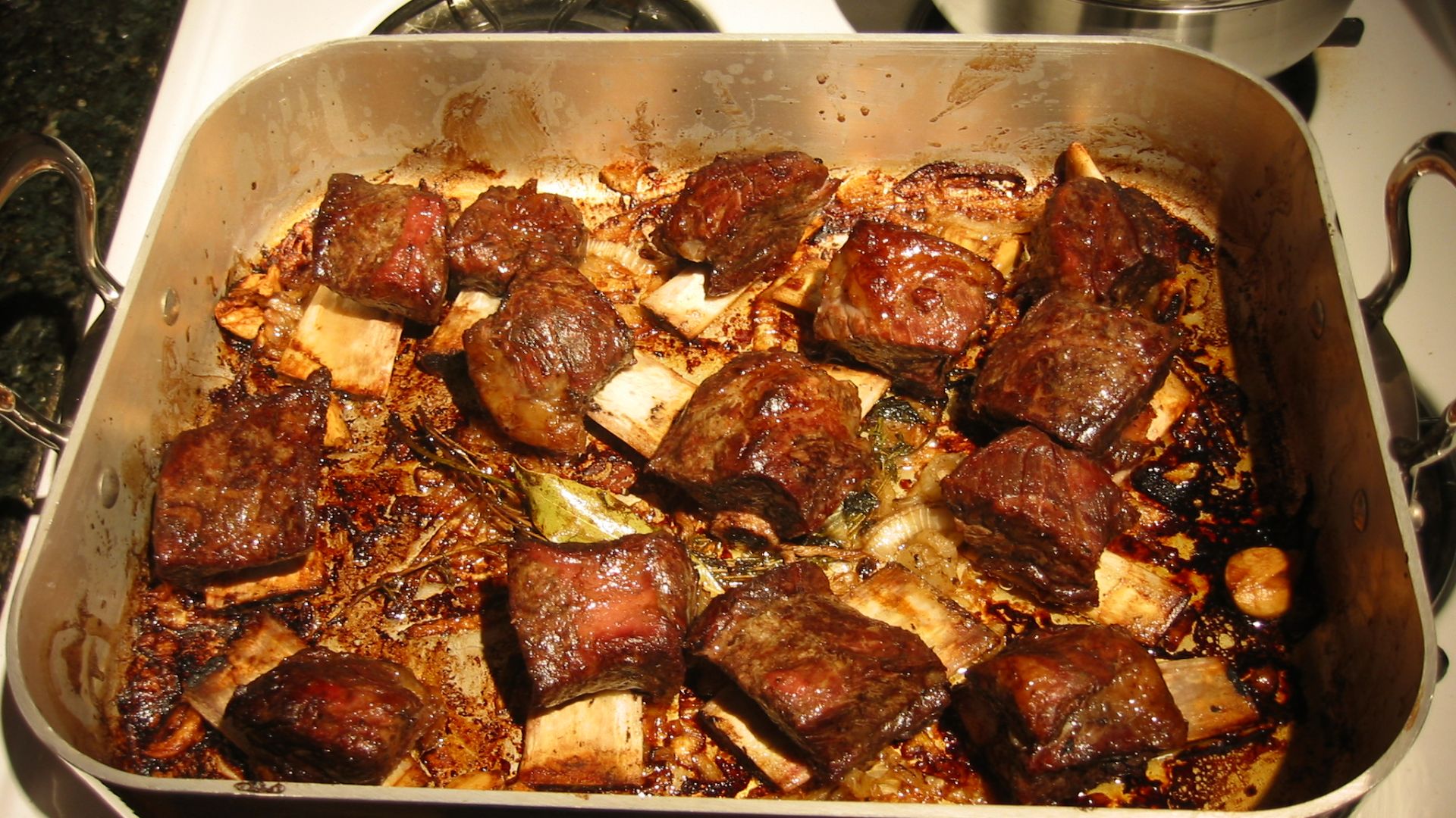 File:Beef short ribs.jpg