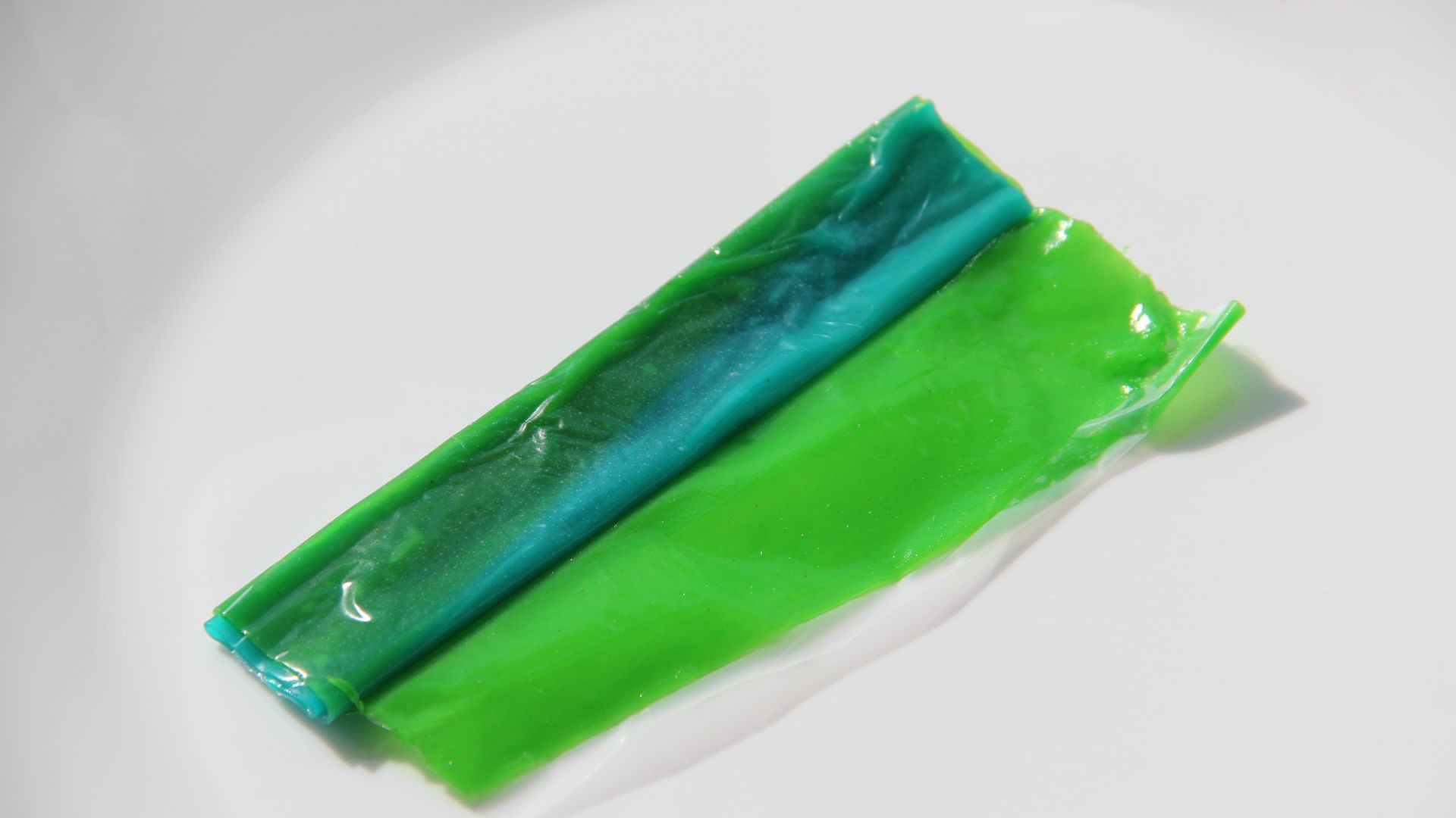 File:Betty Crocker Fruit Roll-Ups.jpg