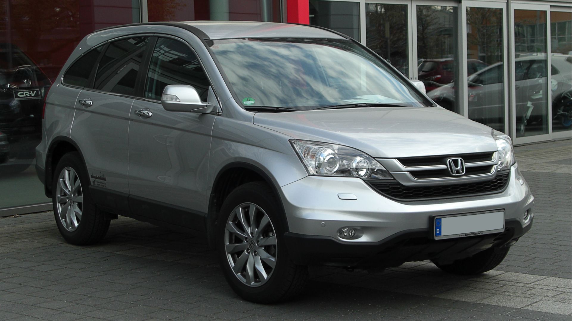 File:Honda CR-V 2.0 i-VTEC Elegance Lifestyle (III, Facelift) – Frontansicht, 16. April 2011, Düsseldorf.jpg