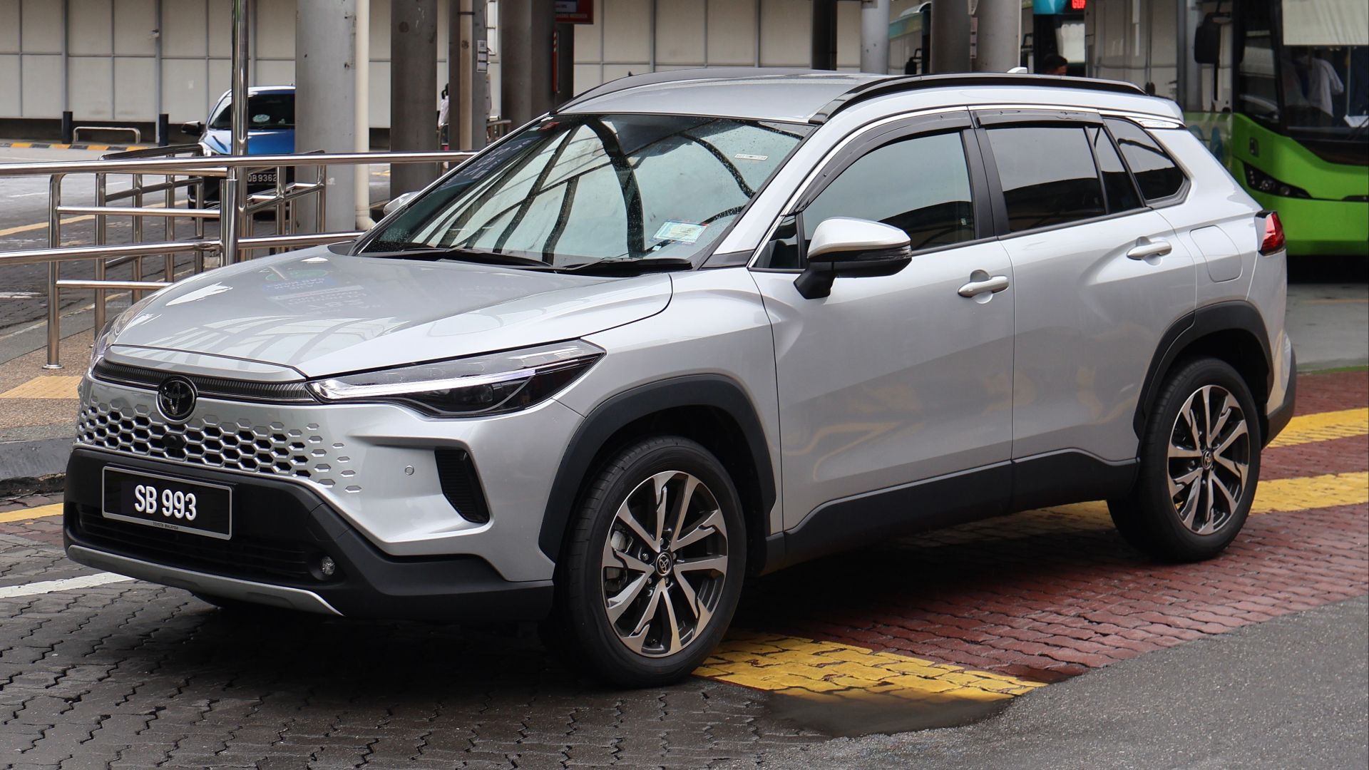 File:(MYS-Kuala Lumpur) Private Toyota Corolla Cross SB993 2025-01-28.jpg