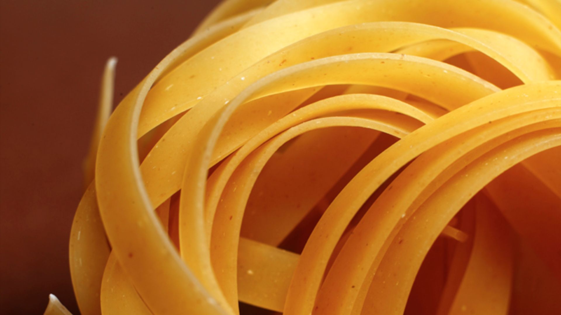 File:Dry tagliatelle pasta.jpg