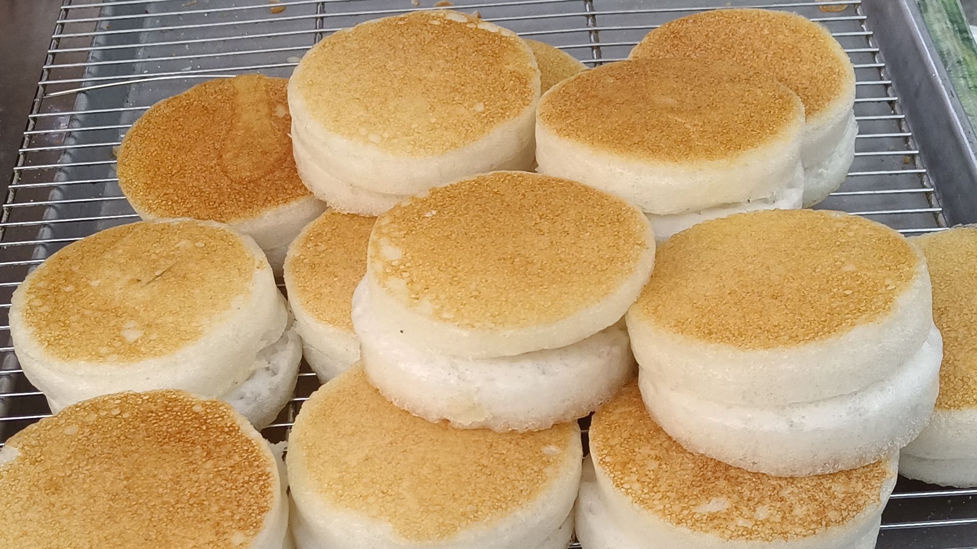 File:Wuhan crispy rice cakes.jpg