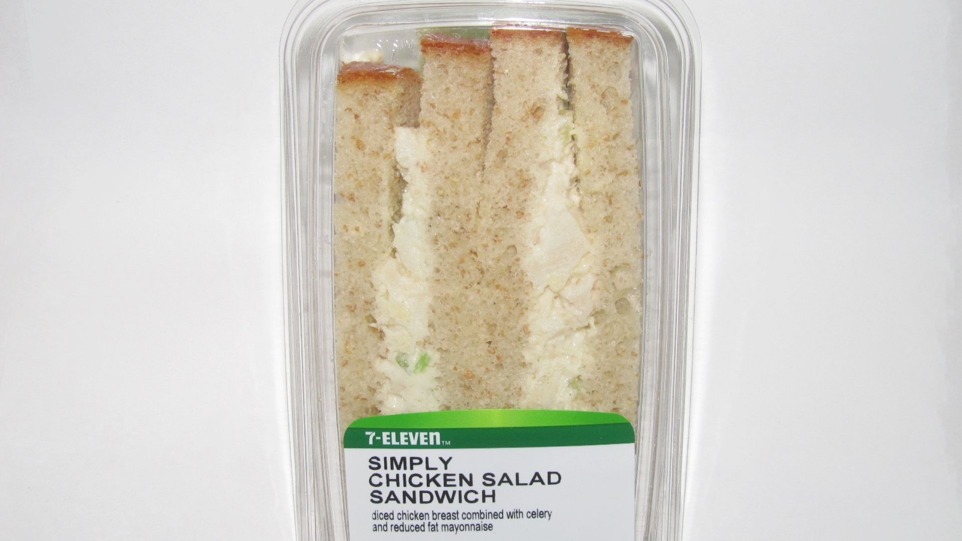 File:7-Eleven Simply Chicken Salad Sandwich (44791720015).jpg