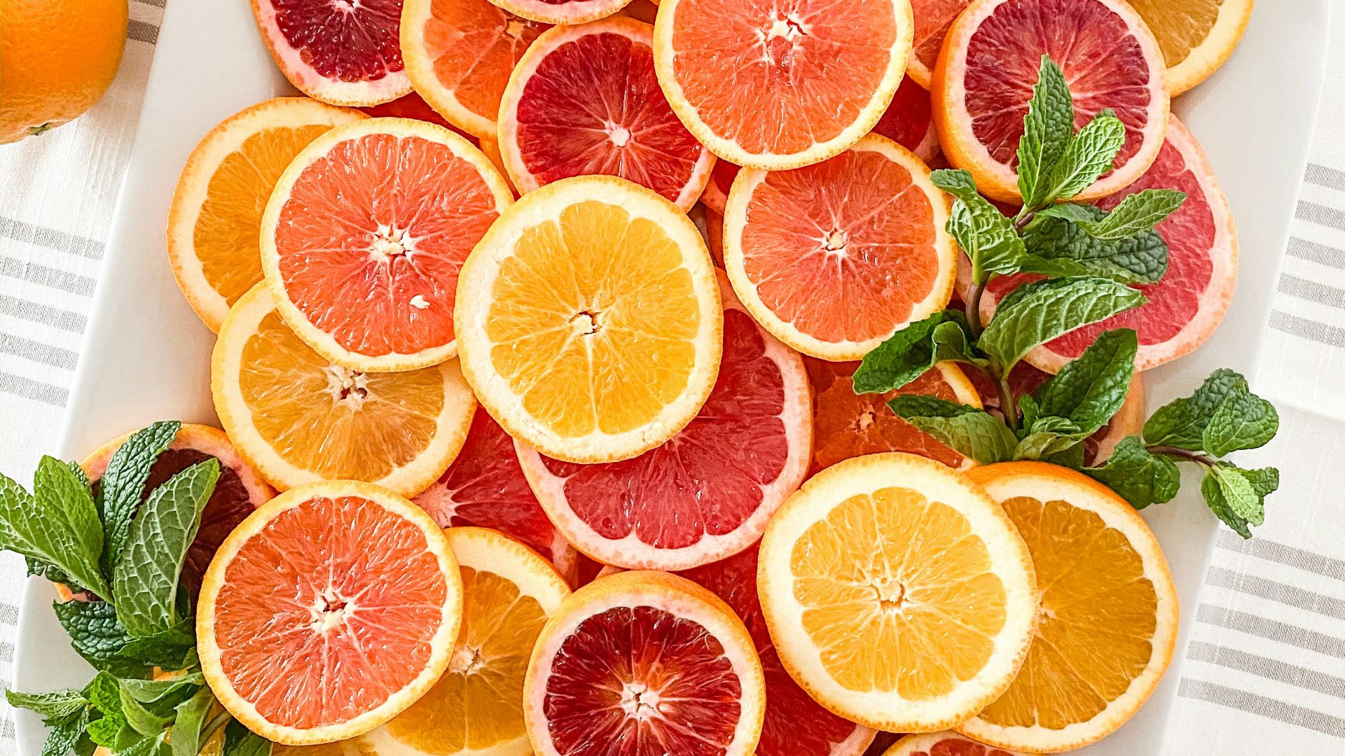 sliced grapefruits