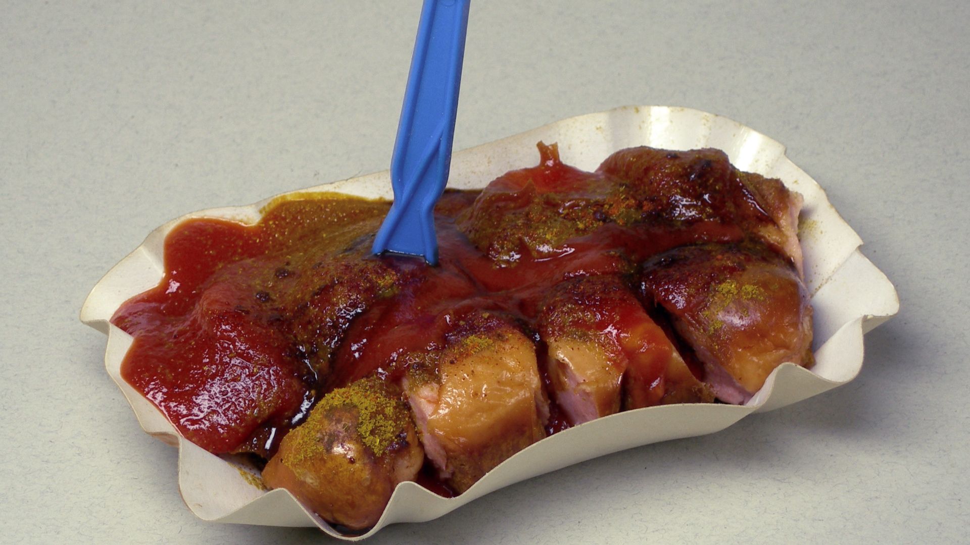 File:Currywurst-1.jpg