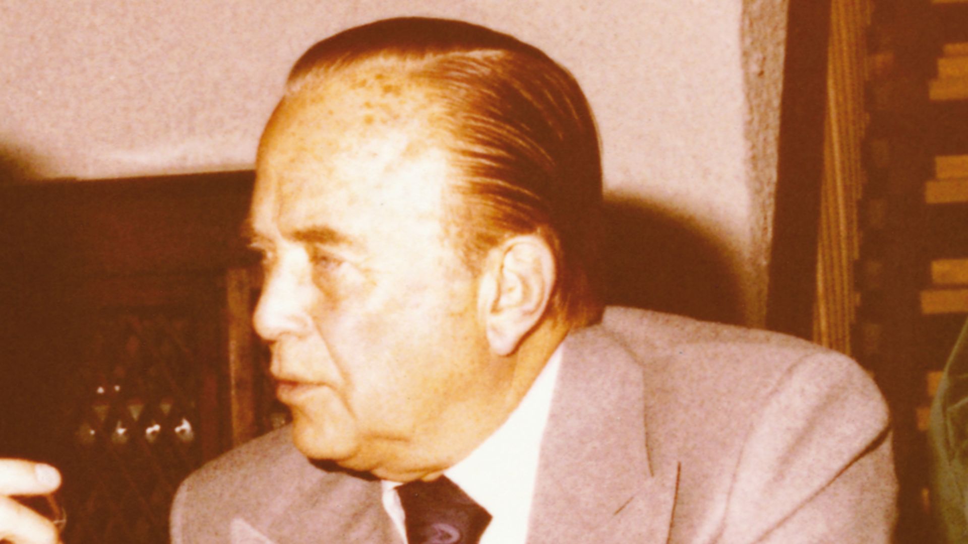File:Ray Kroc und Jürgen Knauss.jpg