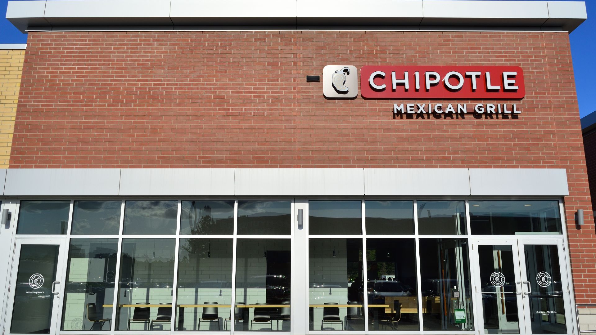 File:ChipotleMexicanGrillMarkham3.jpg
