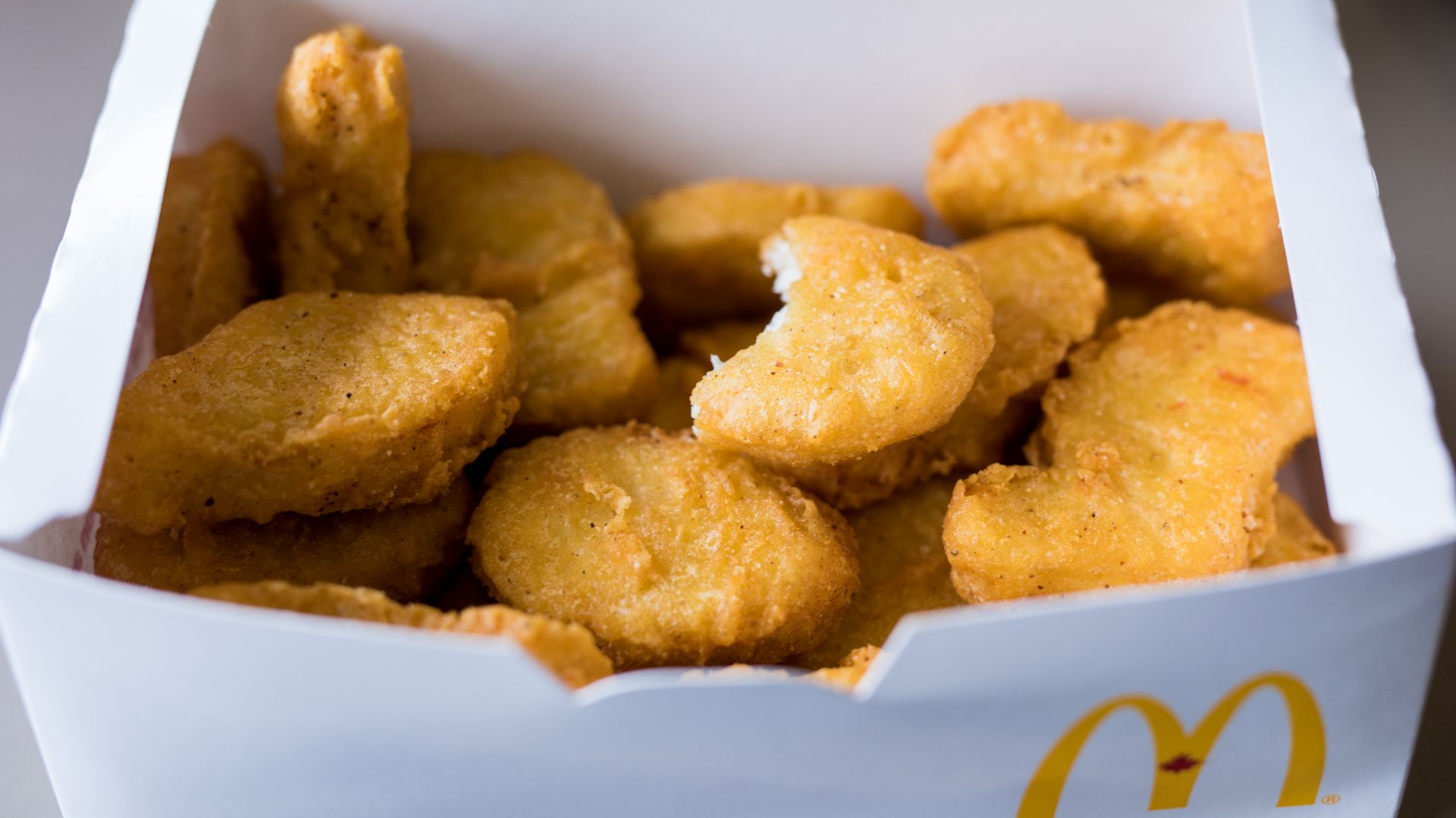 File:McDonalds Chicken Nuggets (39830059042).jpg